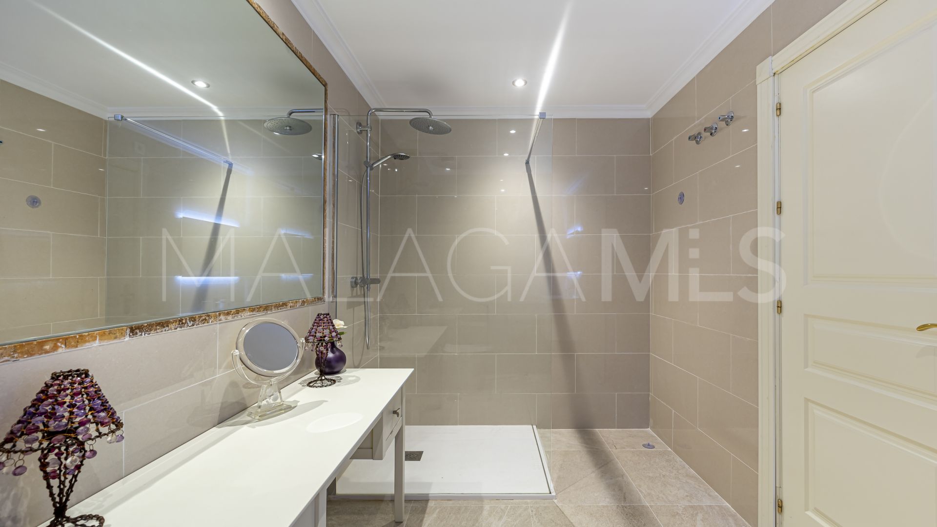 Se vende apartamento de 2 bedrooms in Paraiso Barronal