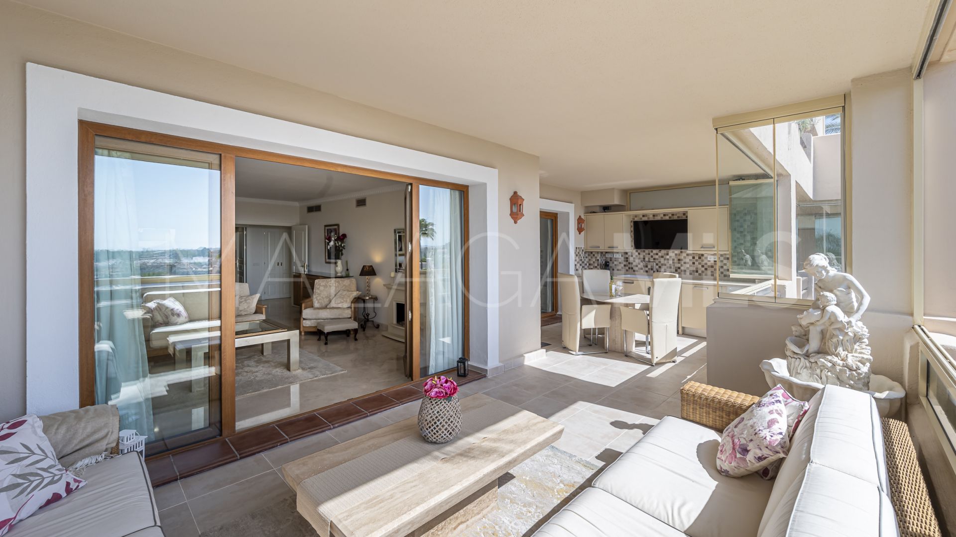 Se vende apartamento de 2 bedrooms in Paraiso Barronal