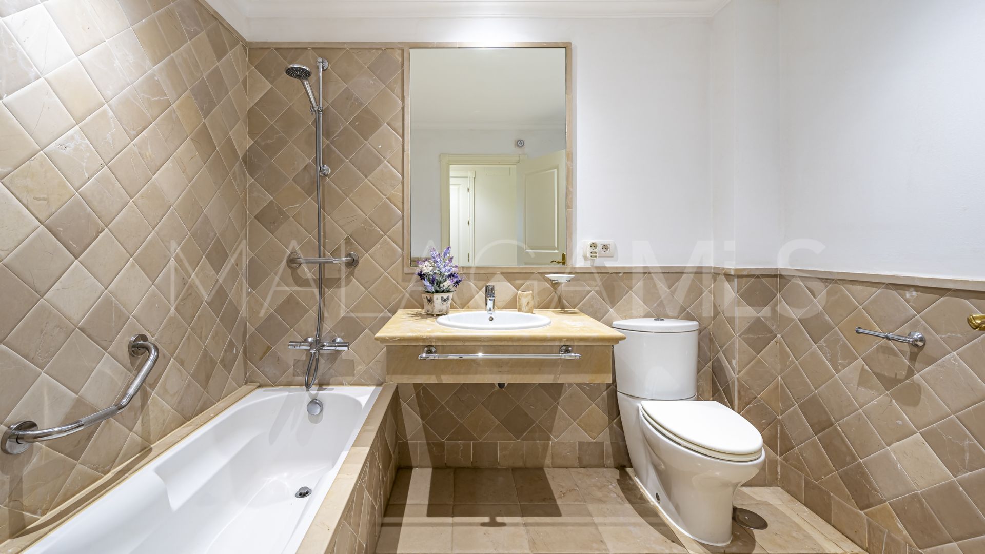 Se vende apartamento de 2 bedrooms in Paraiso Barronal