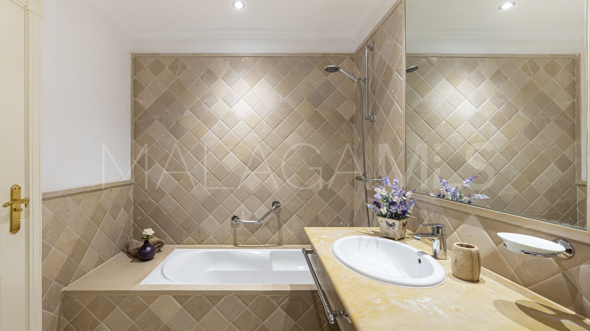 Se vende apartamento de 2 bedrooms in Paraiso Barronal
