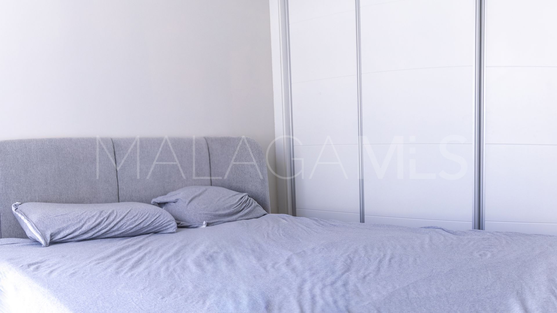 Se vende apartamento de 3 bedrooms in Estepona Centro