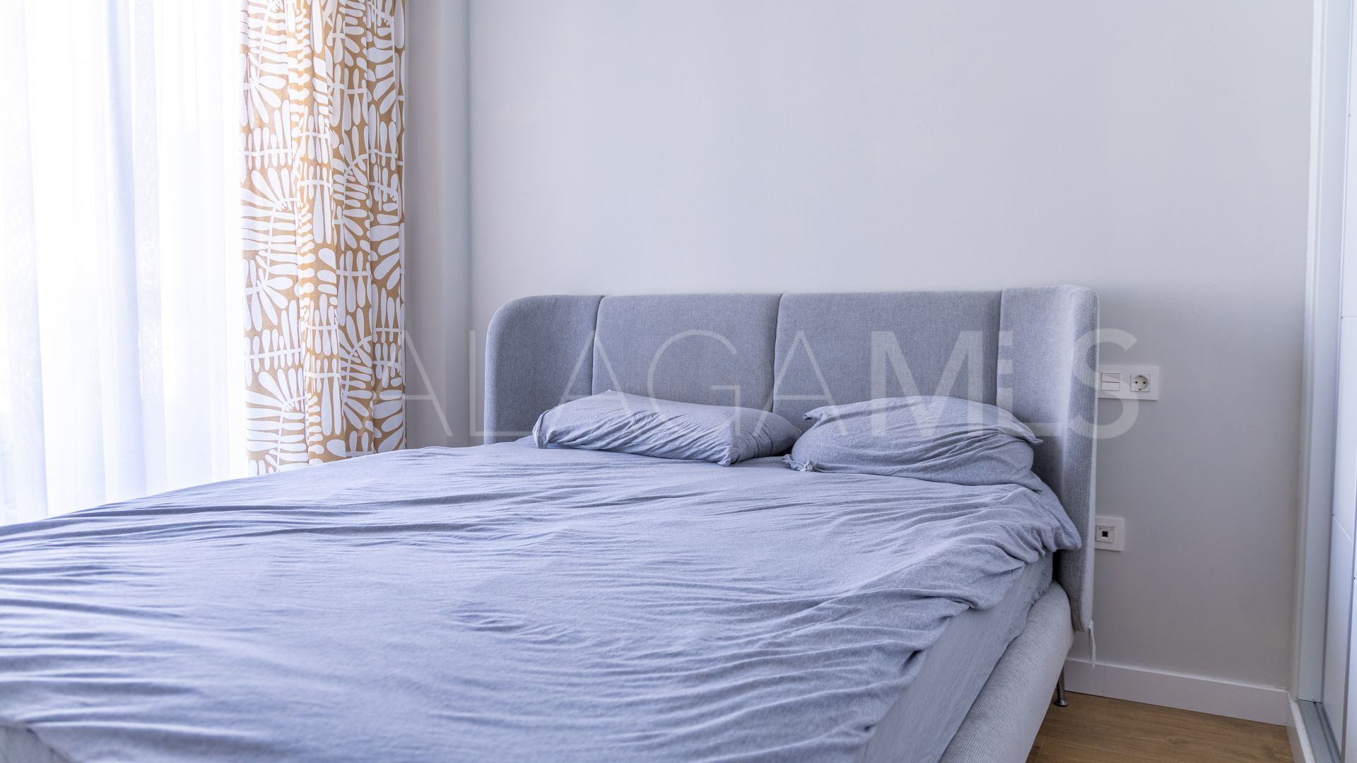 Se vende apartamento de 3 bedrooms in Estepona Centro