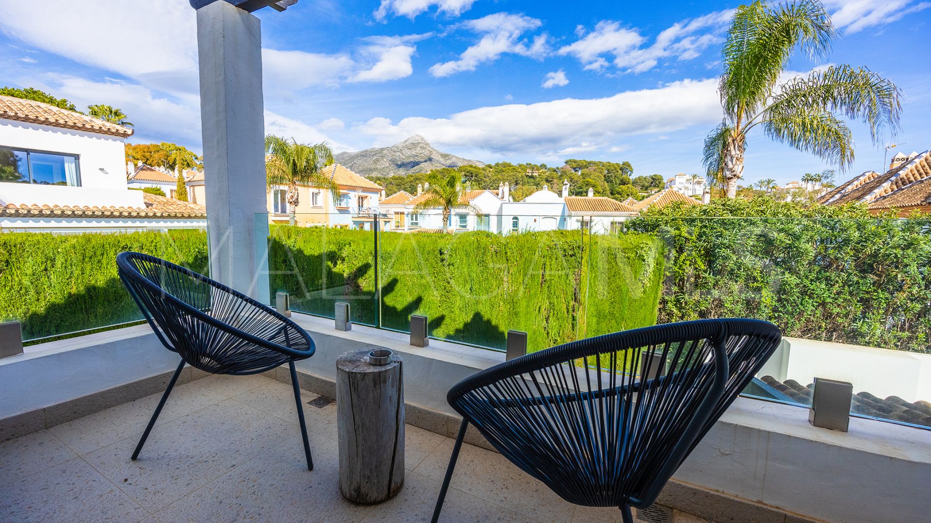 Villa a la venta de 4 bedrooms in Marbella Country Club