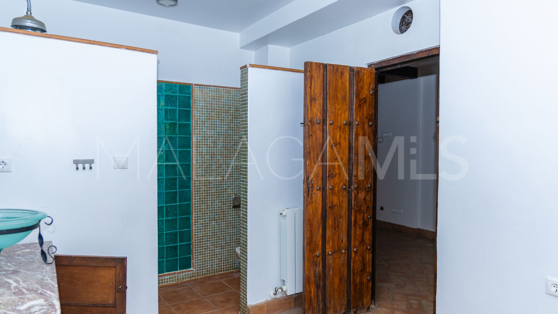 5 bedrooms villa for sale in Marbella Golden Mile