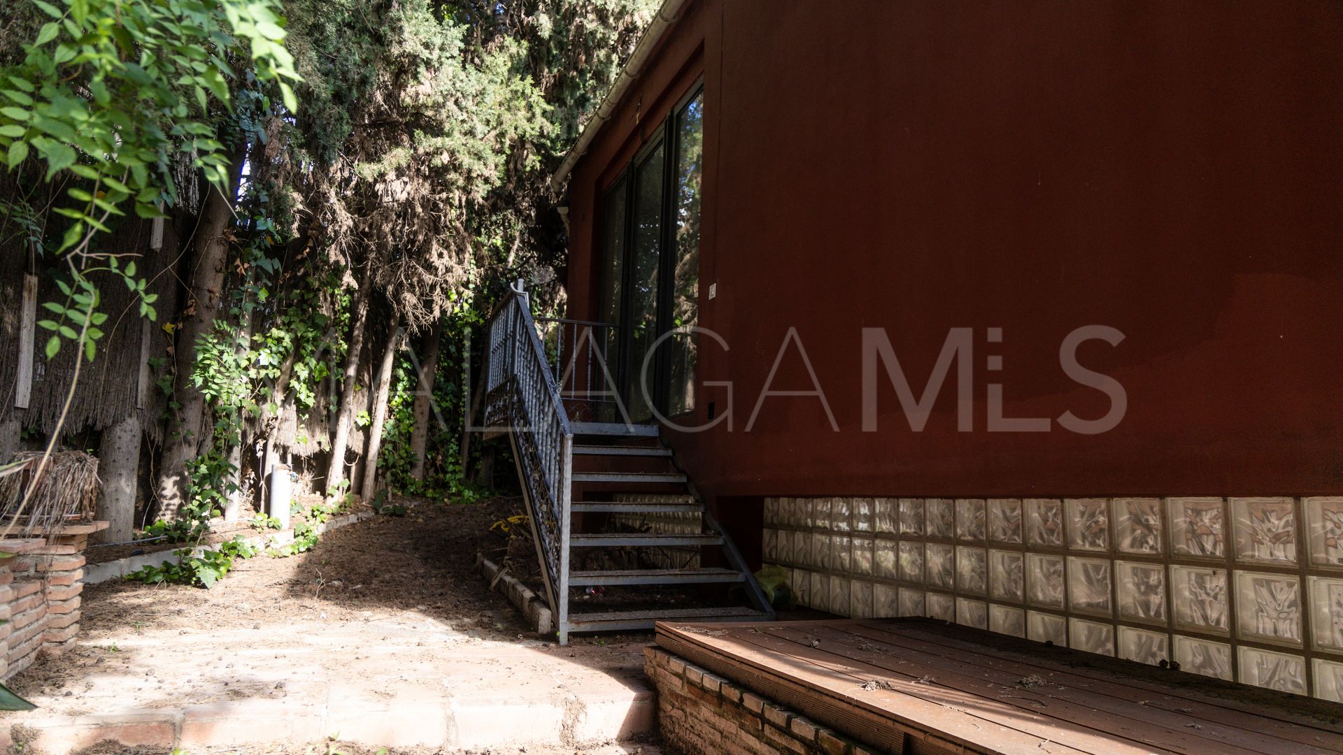 5 bedrooms villa for sale in Marbella Golden Mile