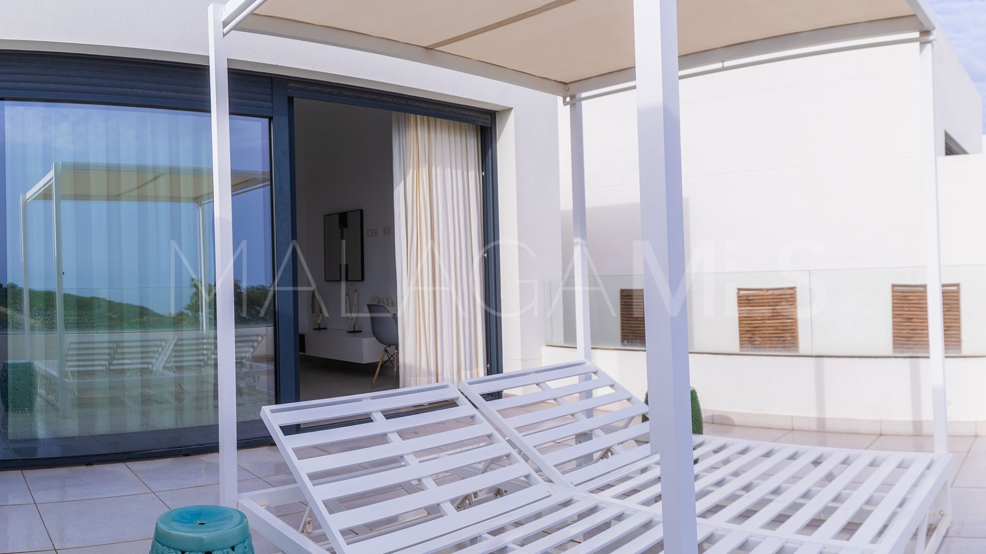 Villa jumelée for sale in Finca Cortesin
