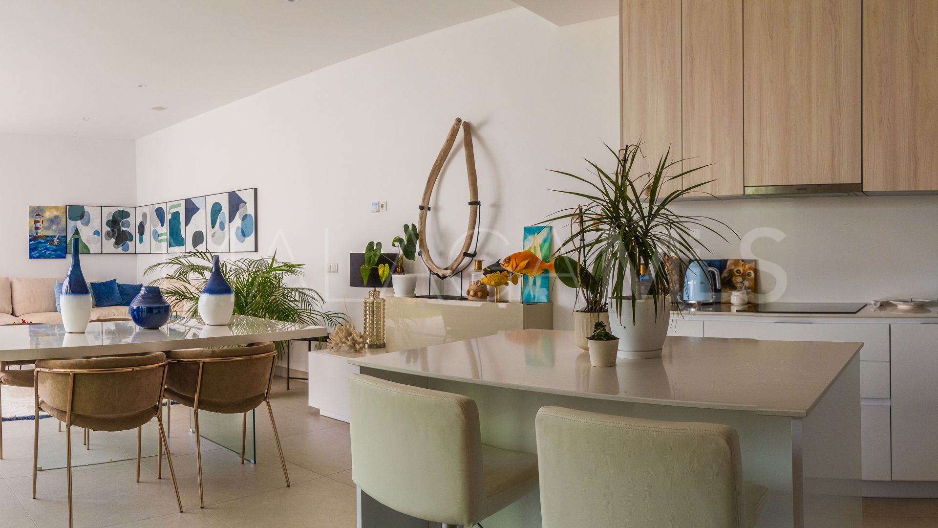 Villa jumelée for sale in Finca Cortesin