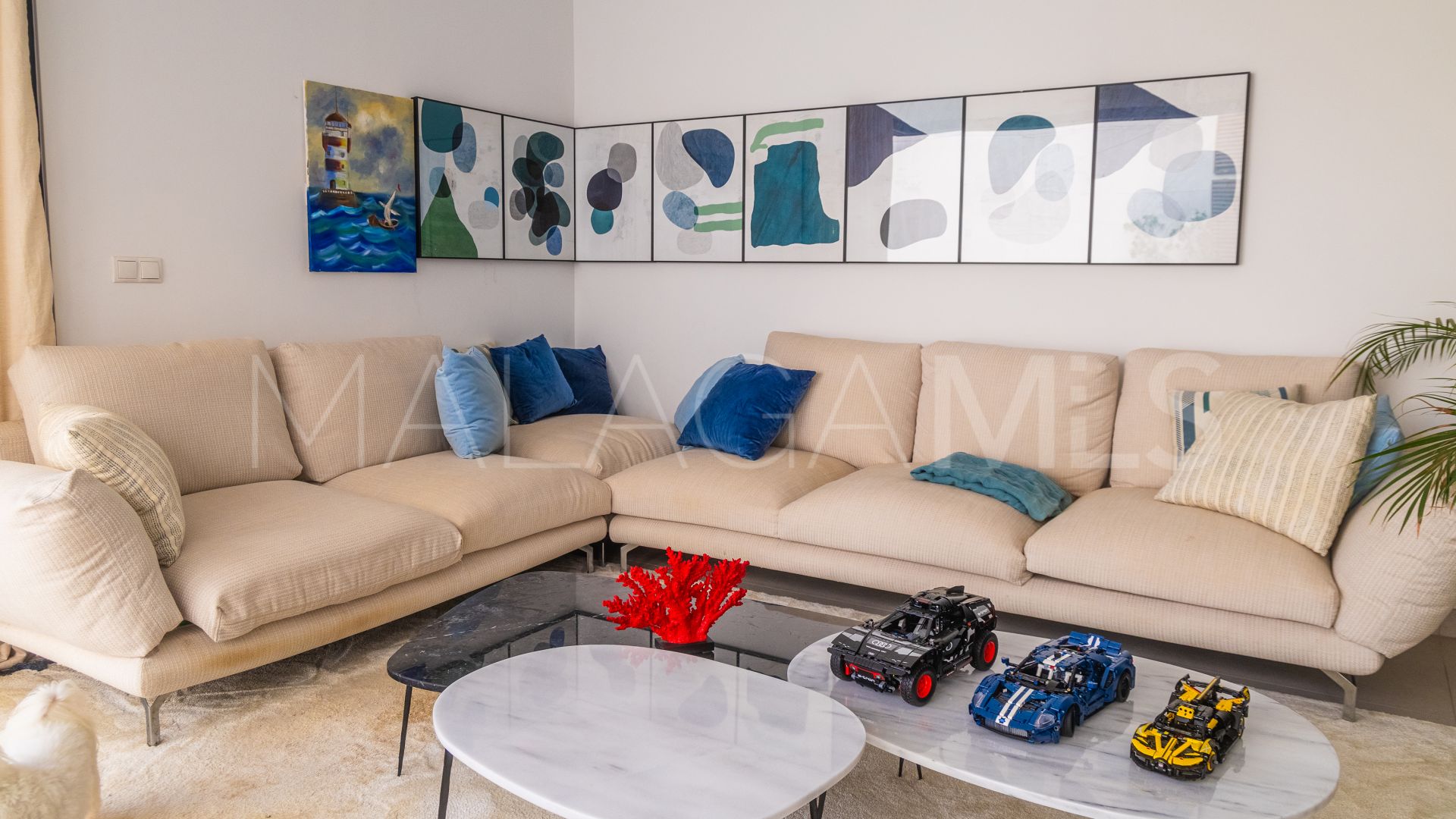 Villa jumelée for sale in Finca Cortesin