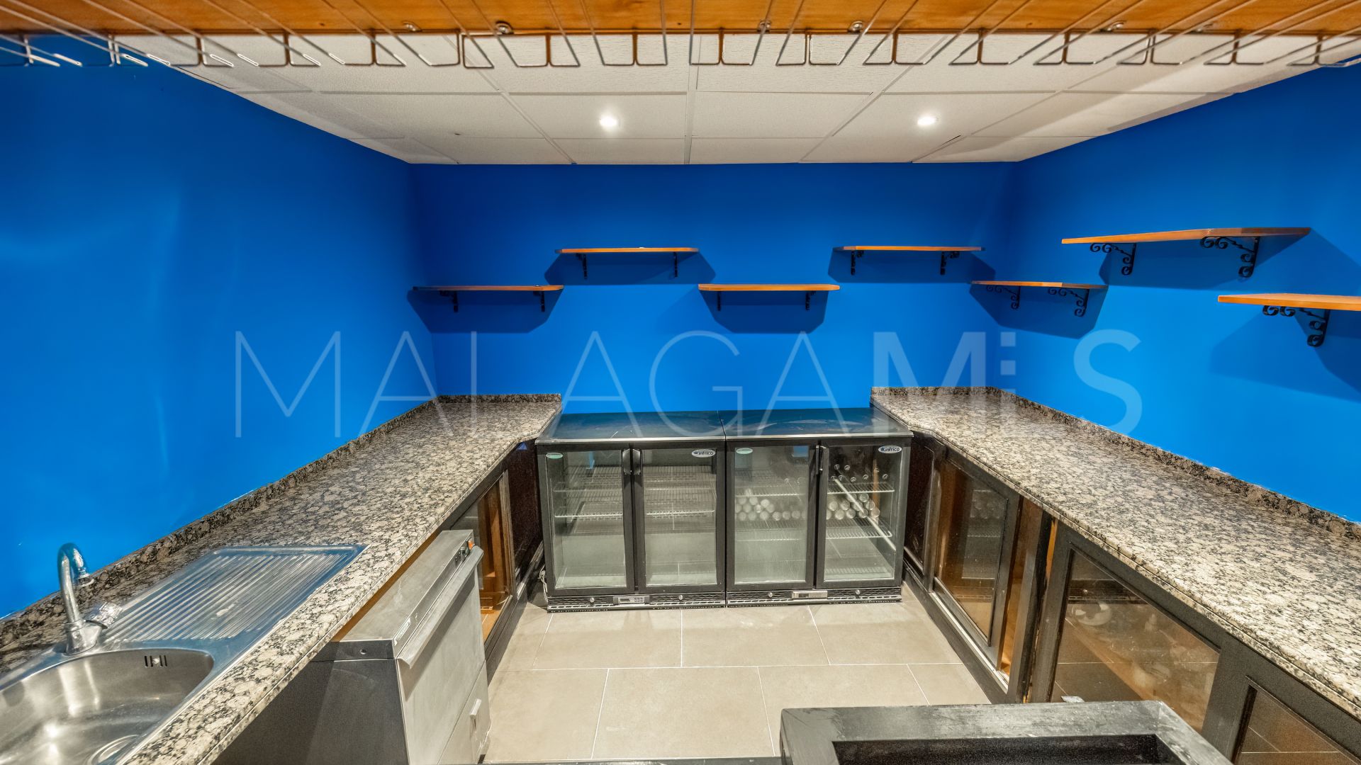 Villa with 6 bedrooms for sale in Nueva Andalucia