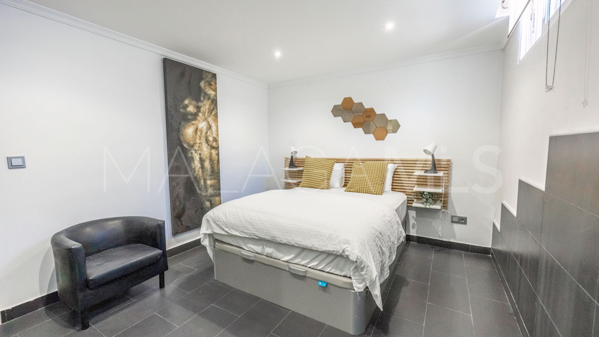 Villa with 6 bedrooms for sale in Nueva Andalucia