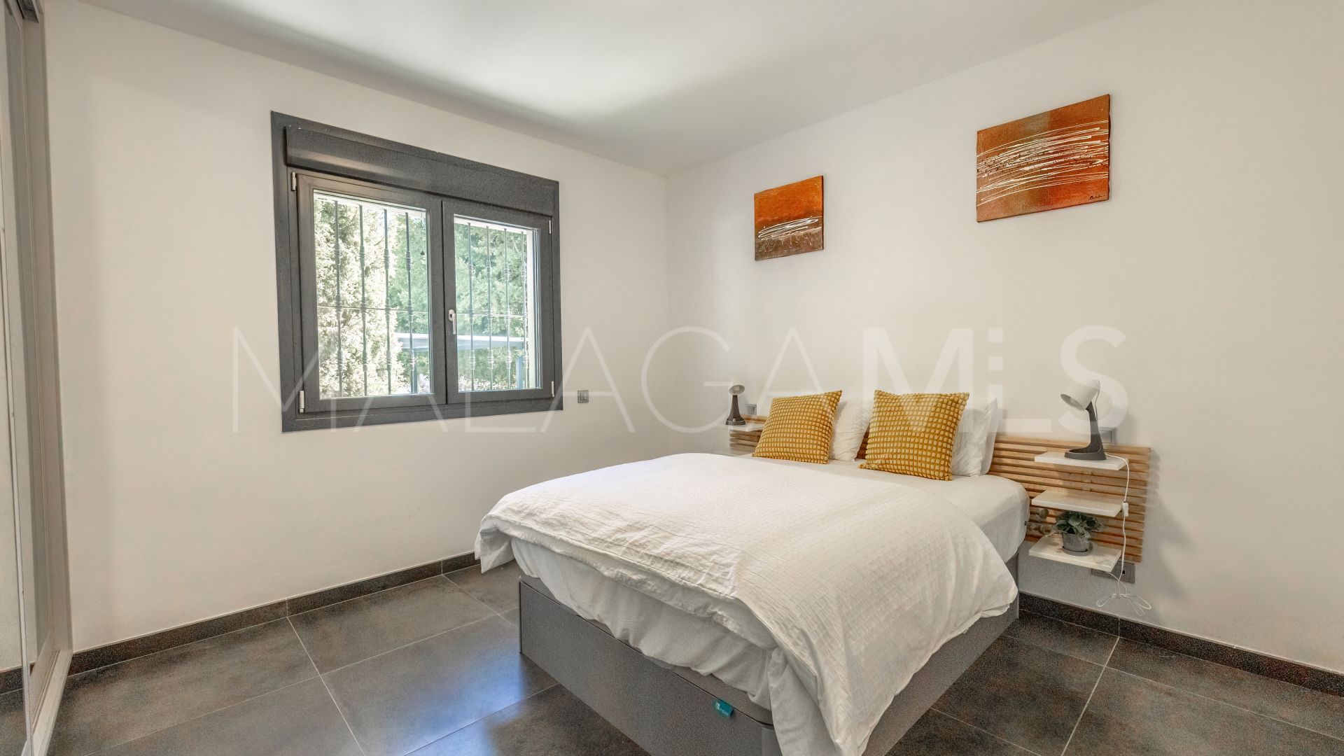 Villa with 6 bedrooms for sale in Nueva Andalucia