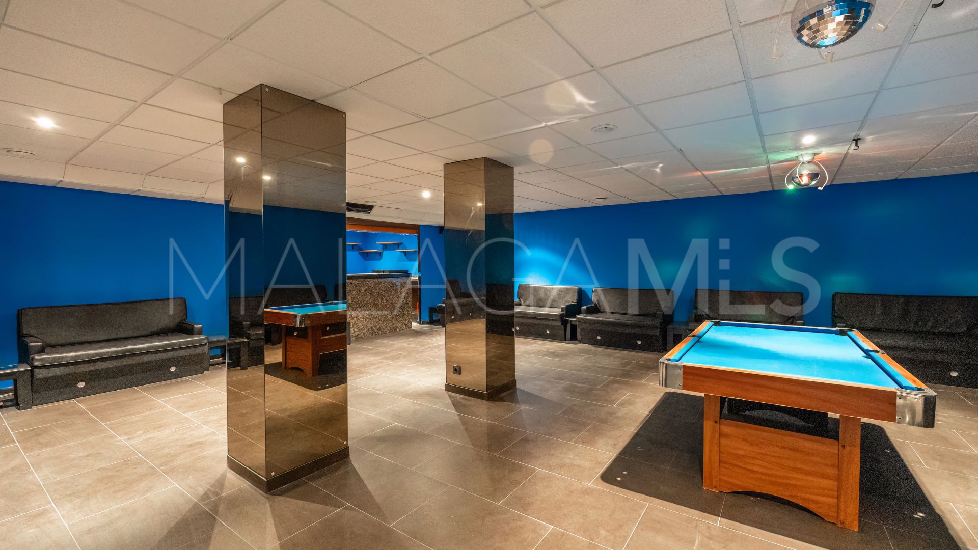 Villa with 6 bedrooms for sale in Nueva Andalucia