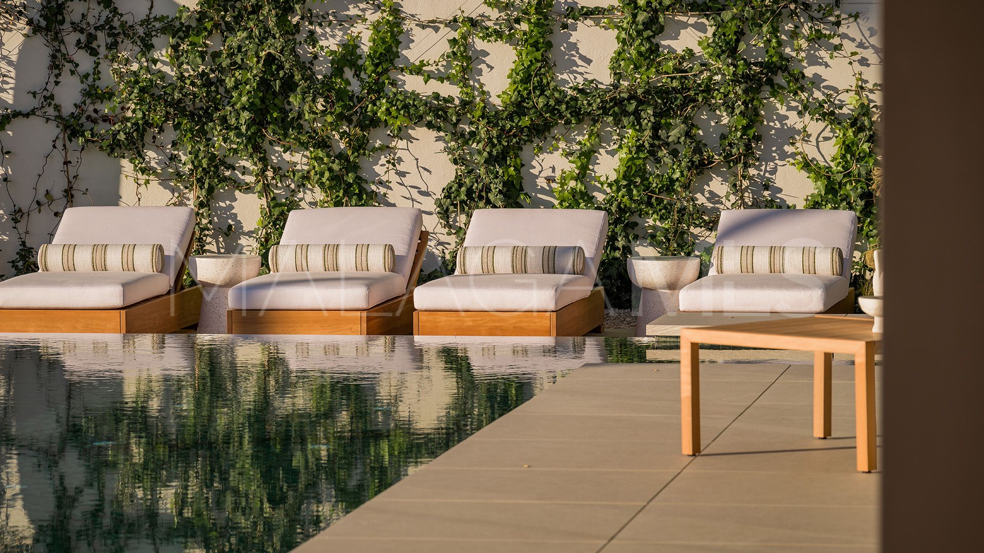 For sale 4 bedrooms villa in Nueva Andalucia