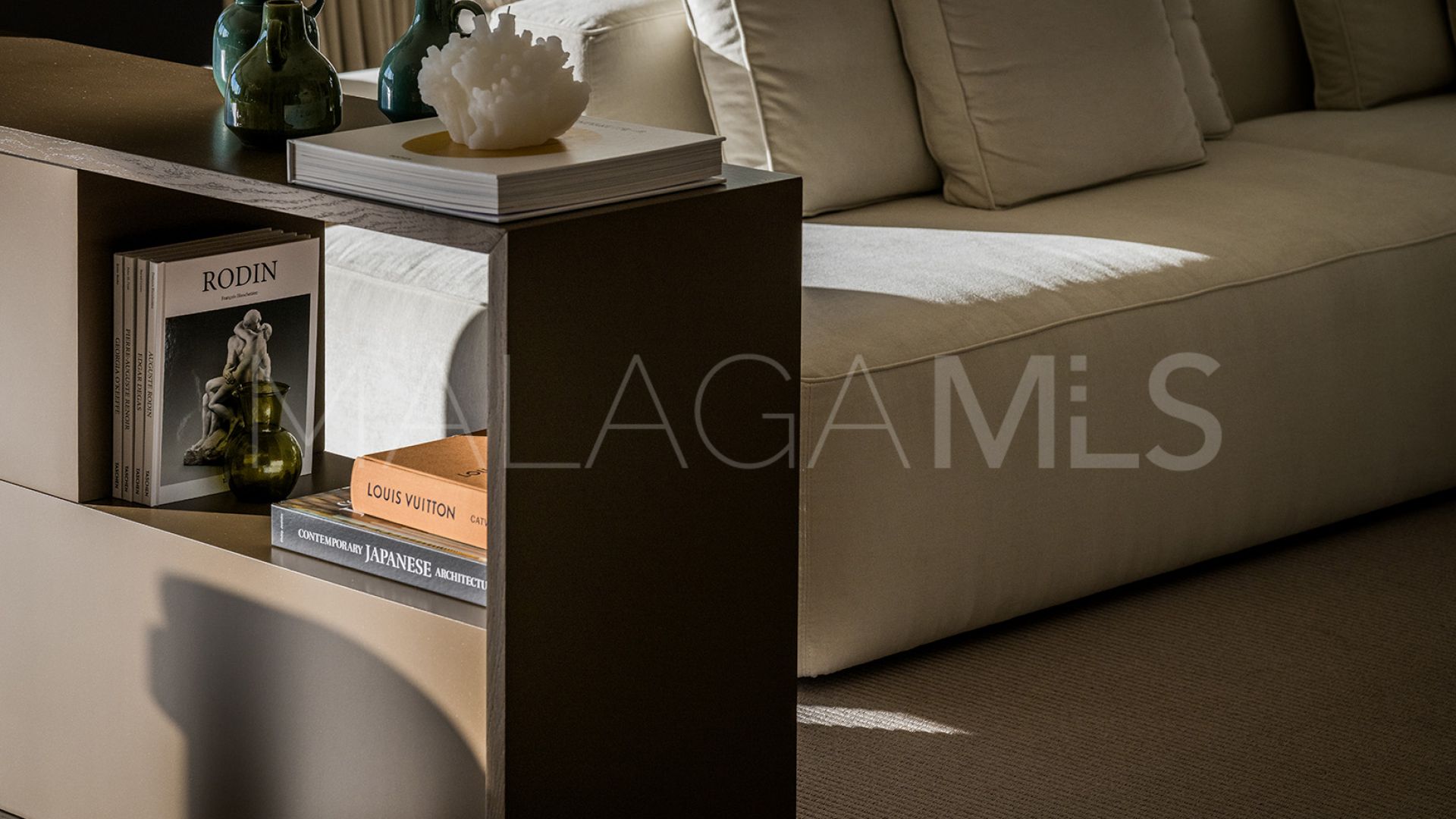 For sale 4 bedrooms villa in Nueva Andalucia