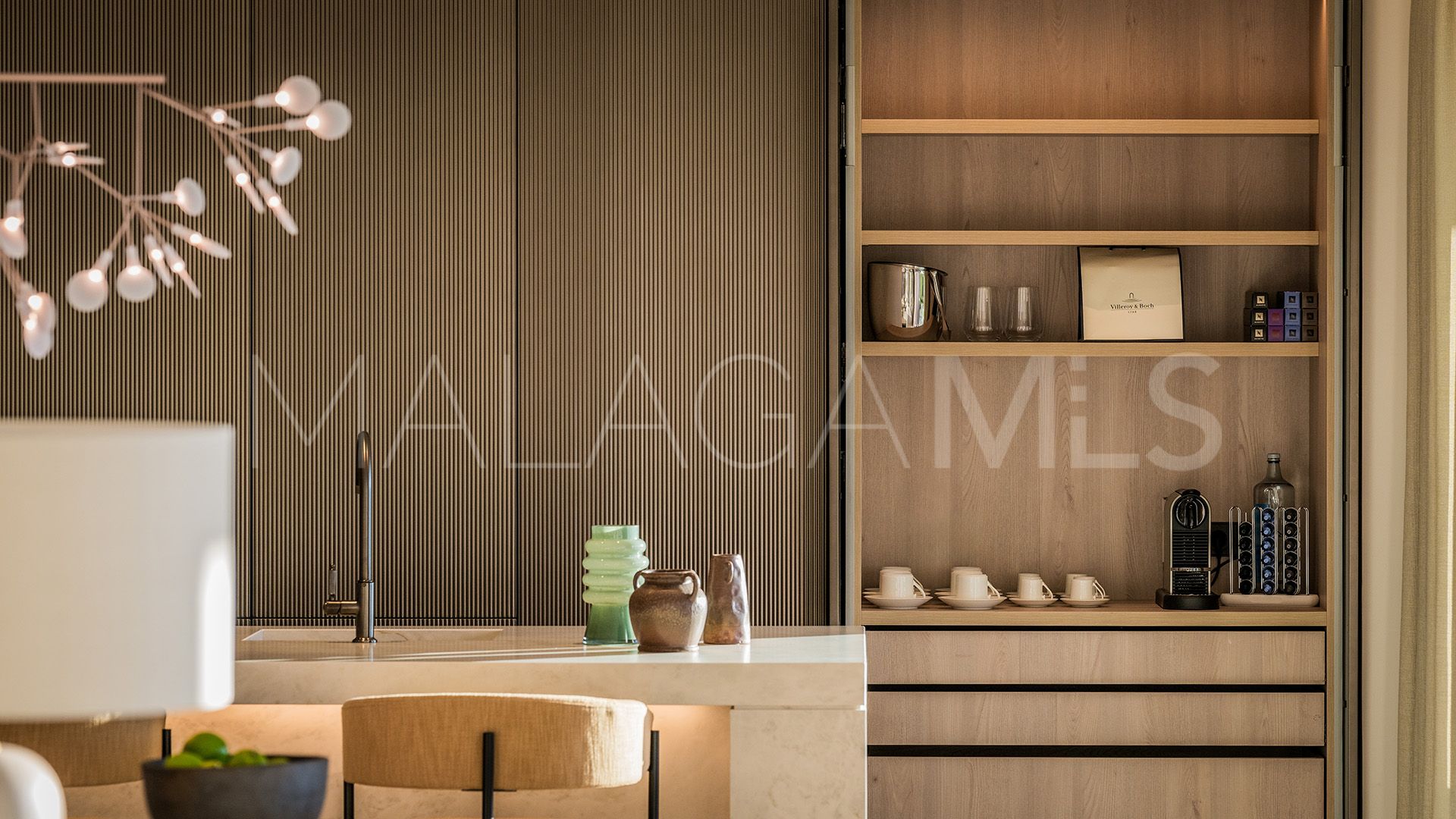 For sale 4 bedrooms villa in Nueva Andalucia