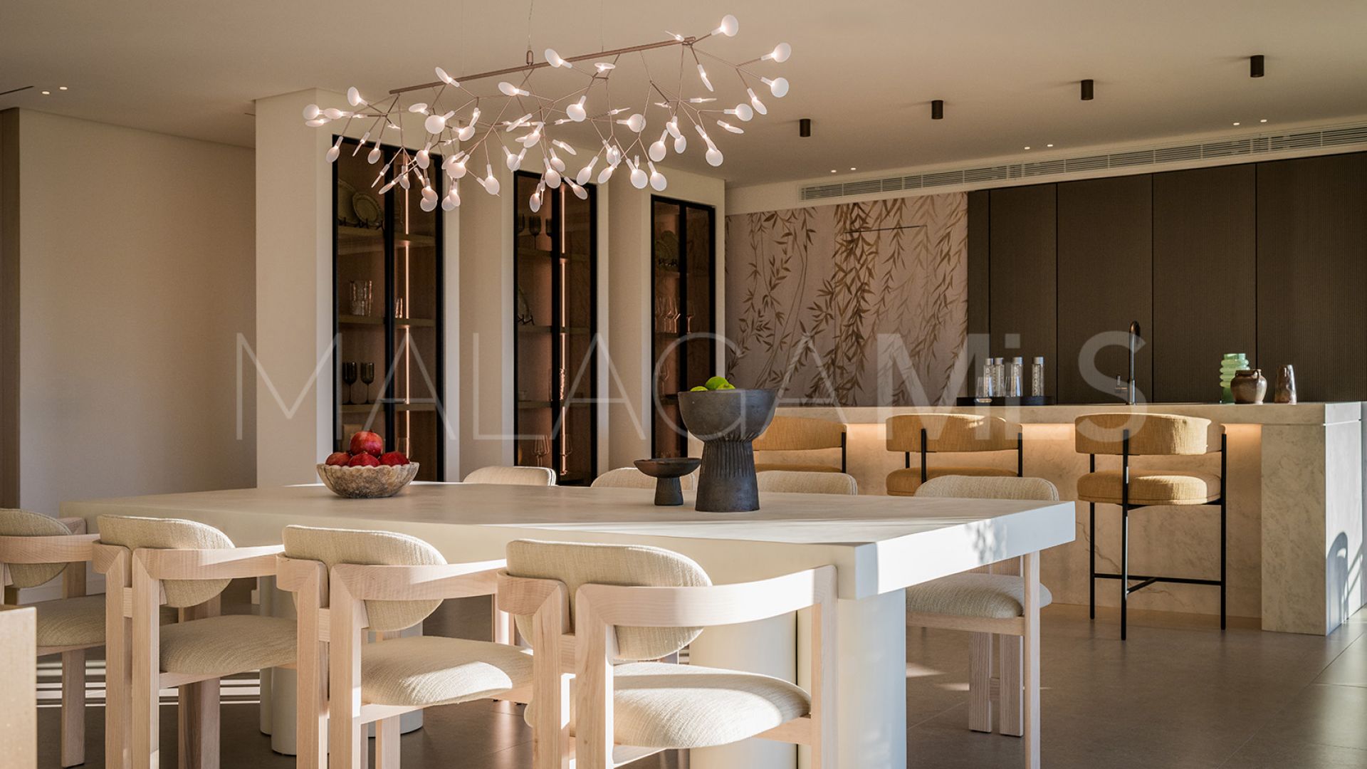 For sale 4 bedrooms villa in Nueva Andalucia