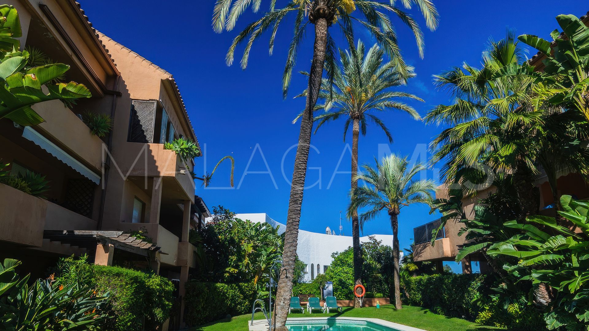 3 bedrooms ground floor apartment for sale in Las Lomas del Marbella Club
