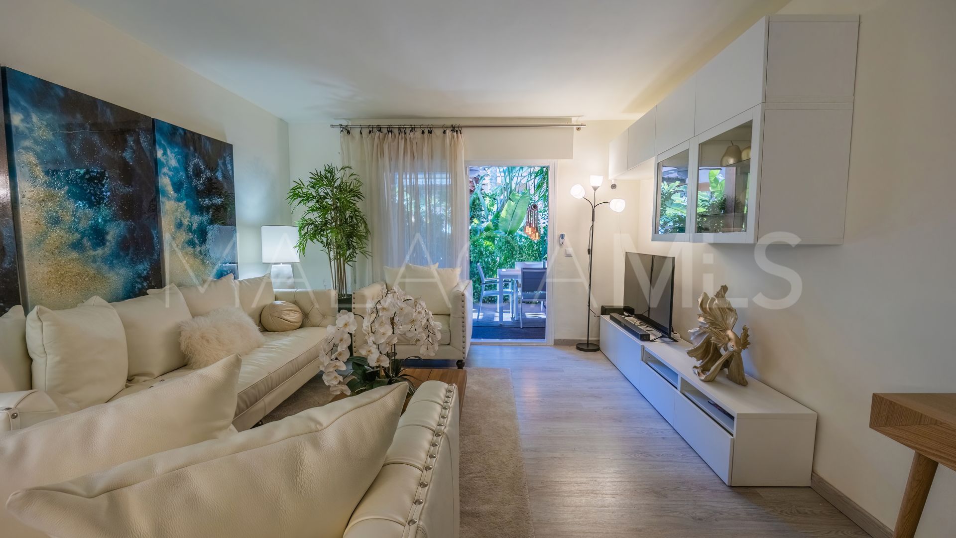 3 bedrooms ground floor apartment for sale in Las Lomas del Marbella Club