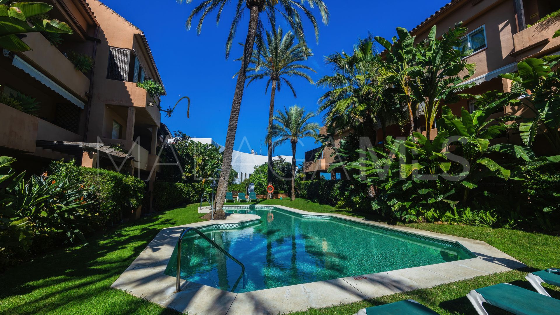 3 bedrooms ground floor apartment for sale in Las Lomas del Marbella Club