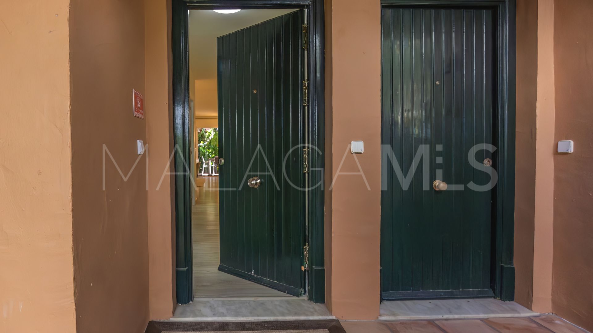 3 bedrooms ground floor apartment for sale in Las Lomas del Marbella Club