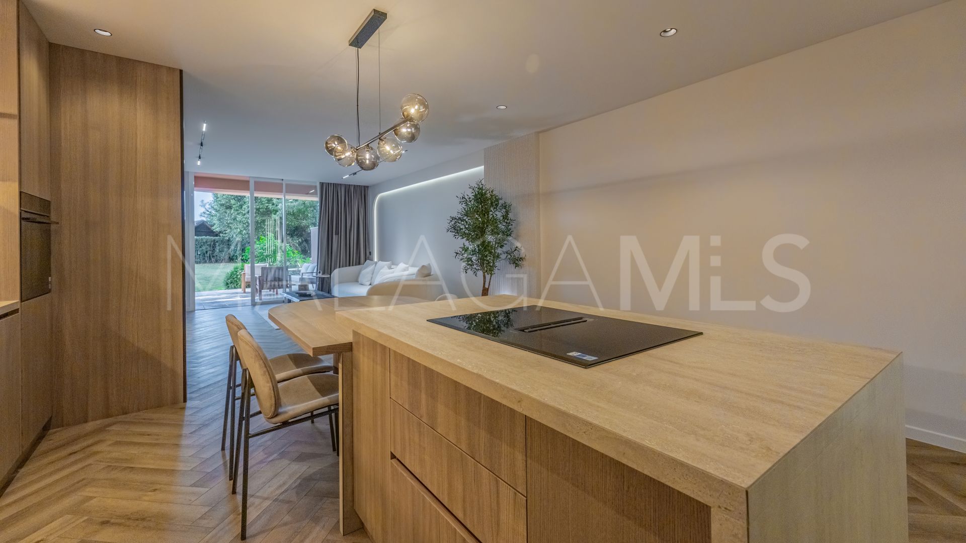 Markplanslägenhet for sale in Magna Marbella