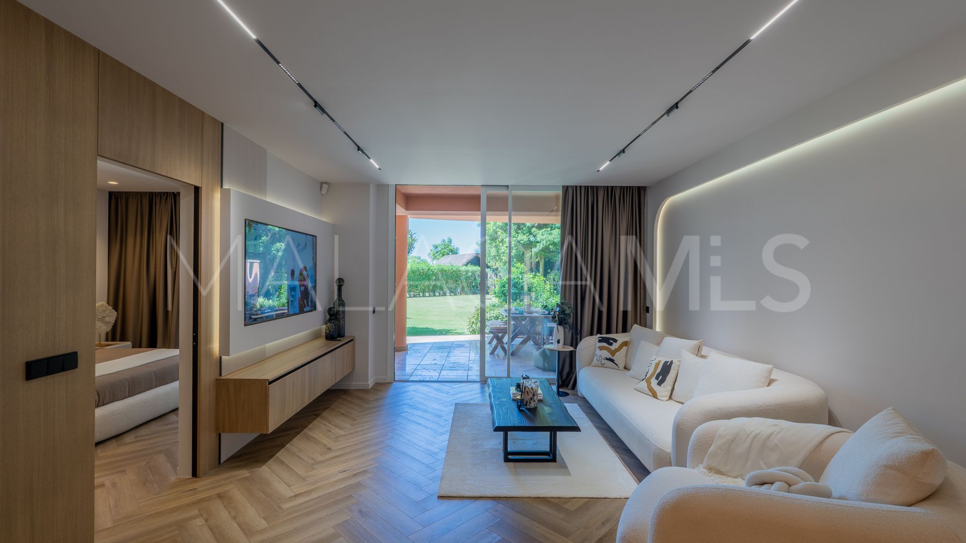 Markplanslägenhet for sale in Magna Marbella