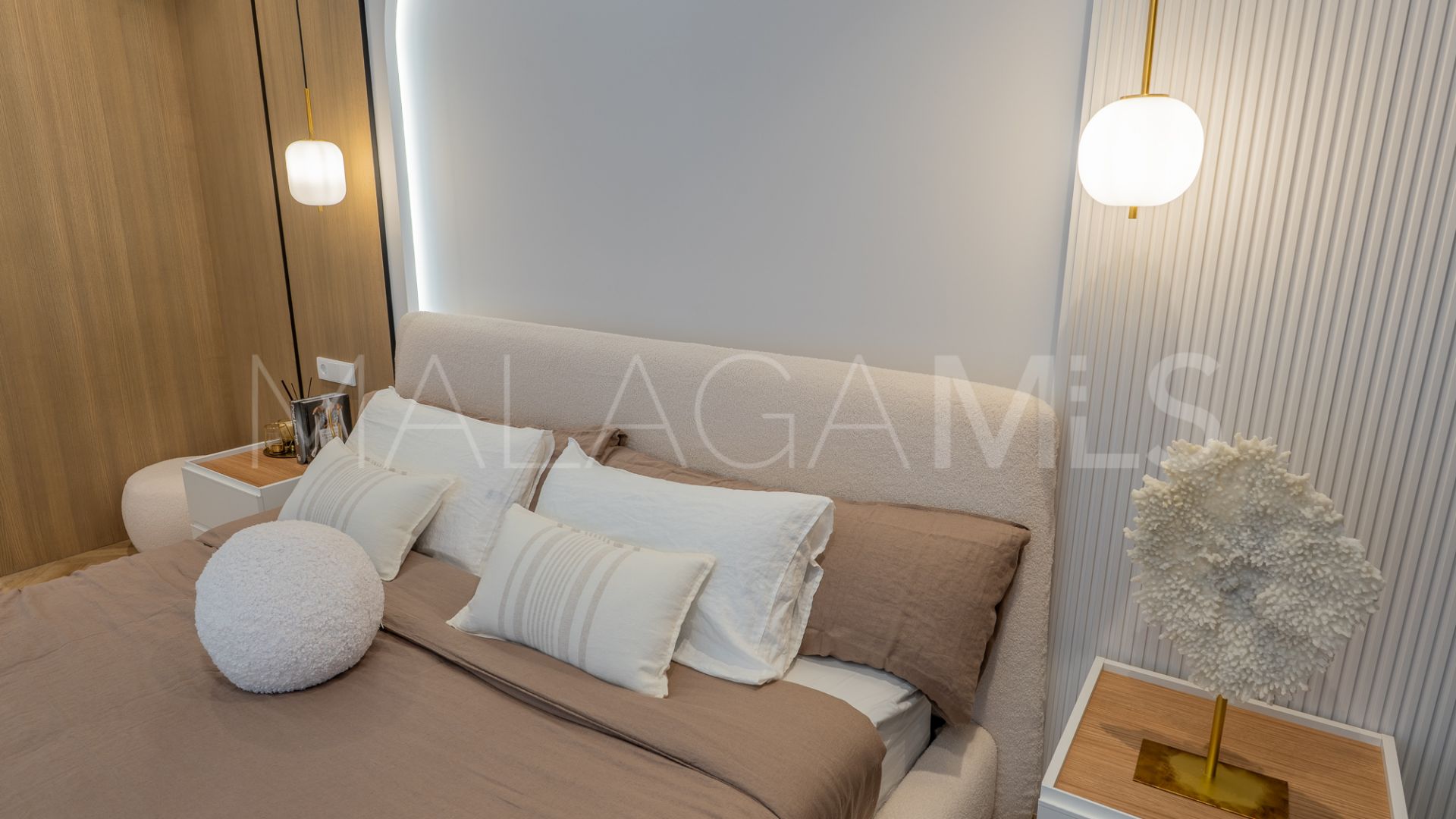 Markplanslägenhet for sale in Magna Marbella