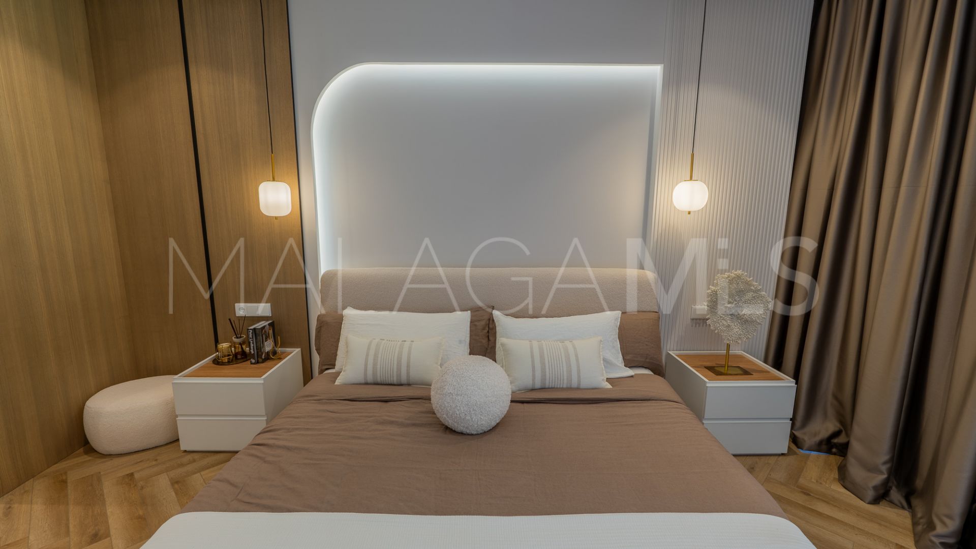 Markplanslägenhet for sale in Magna Marbella