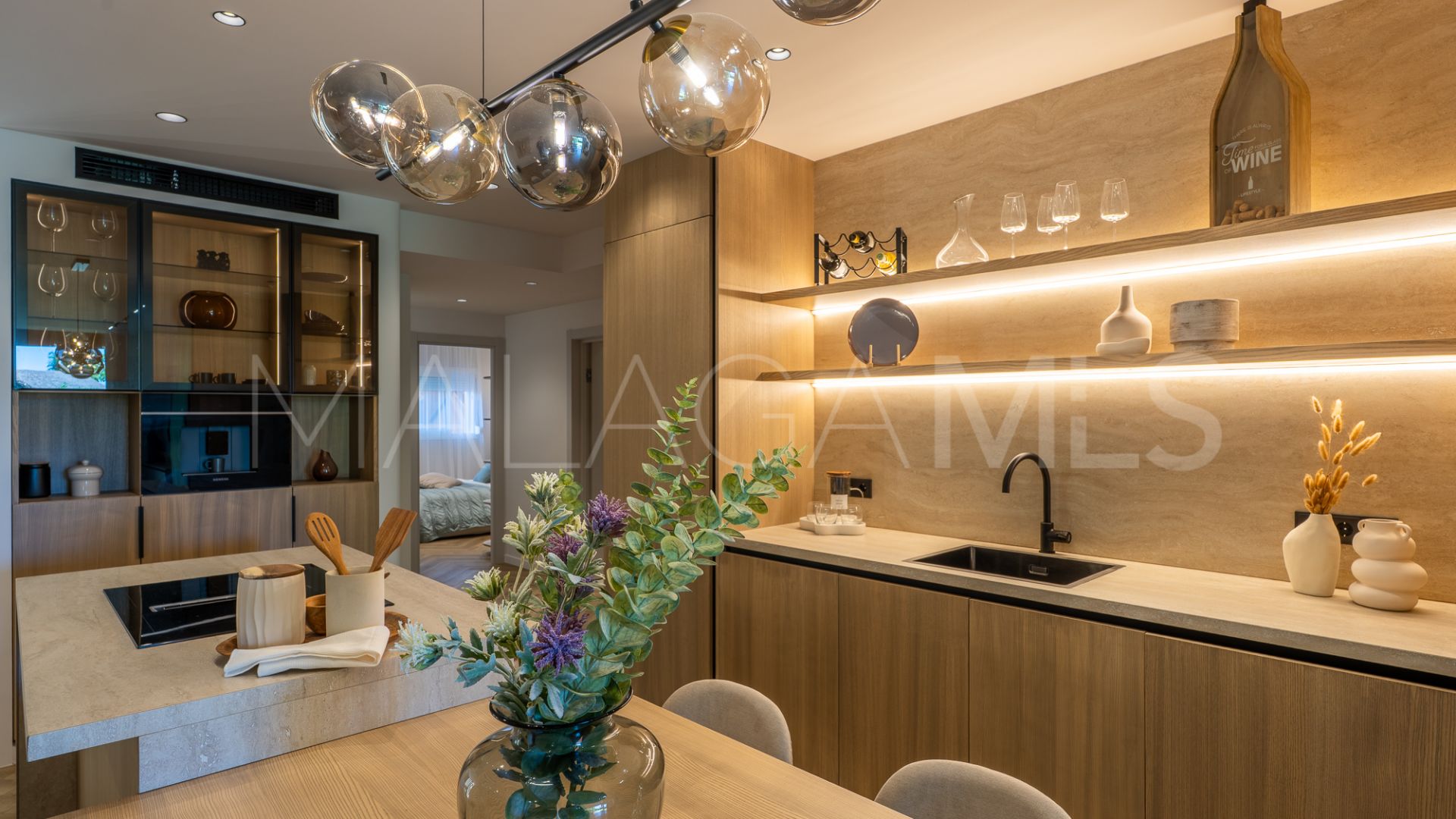 Markplanslägenhet for sale in Magna Marbella