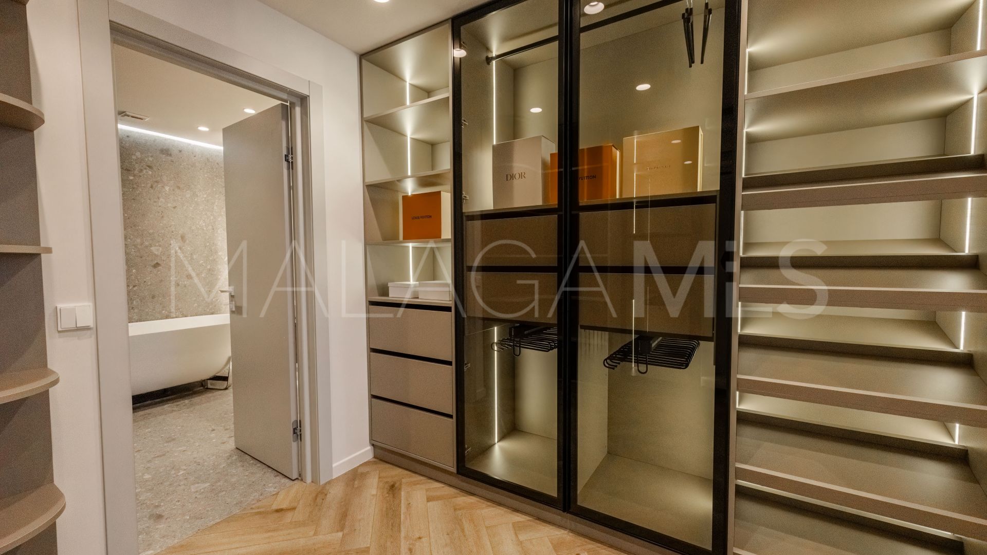 Markplanslägenhet for sale in Magna Marbella