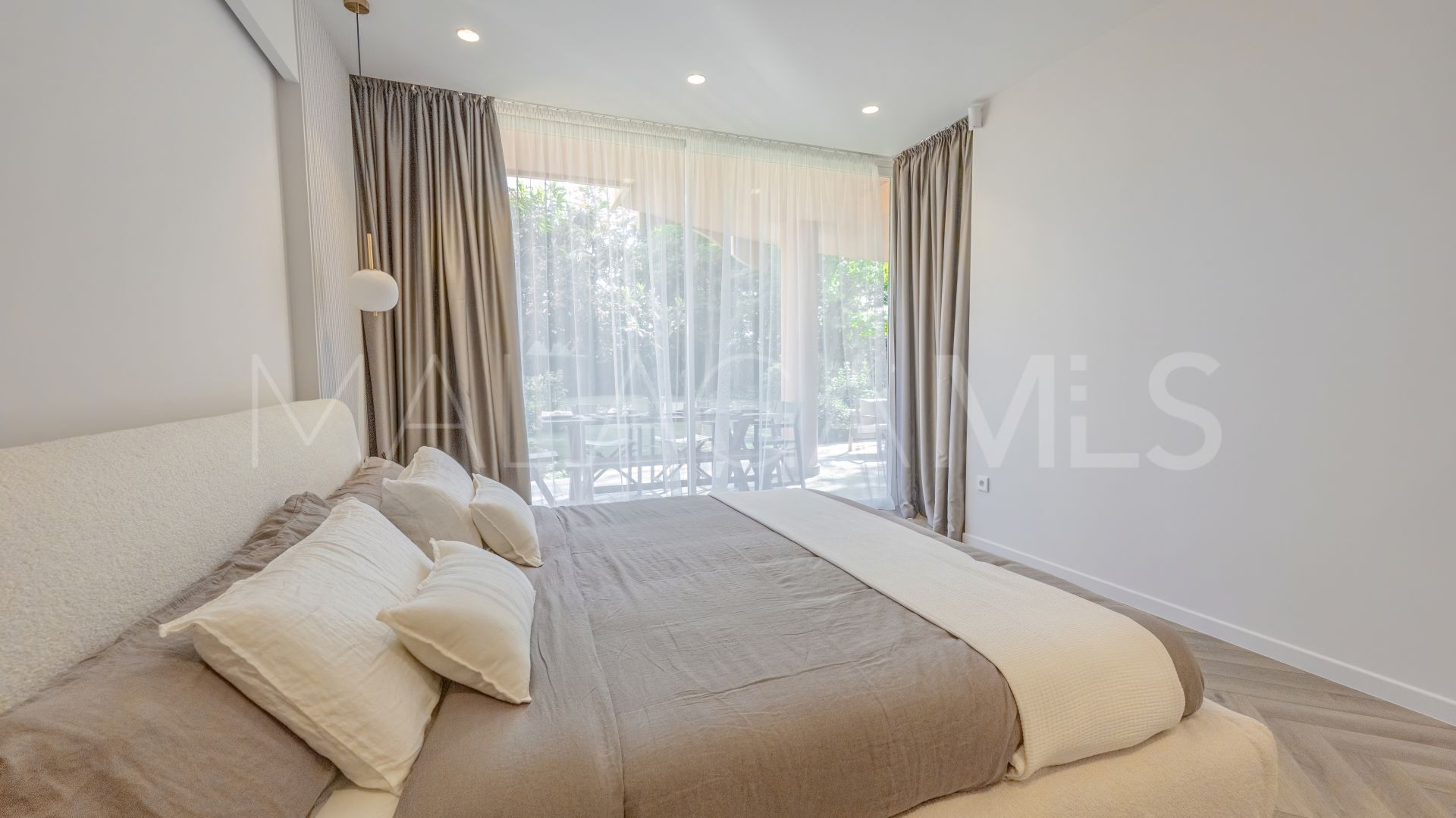 Markplanslägenhet for sale in Magna Marbella