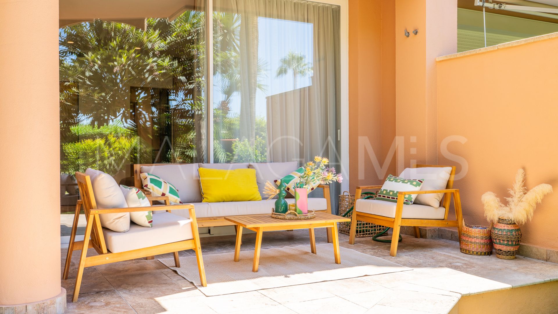 Markplanslägenhet for sale in Magna Marbella