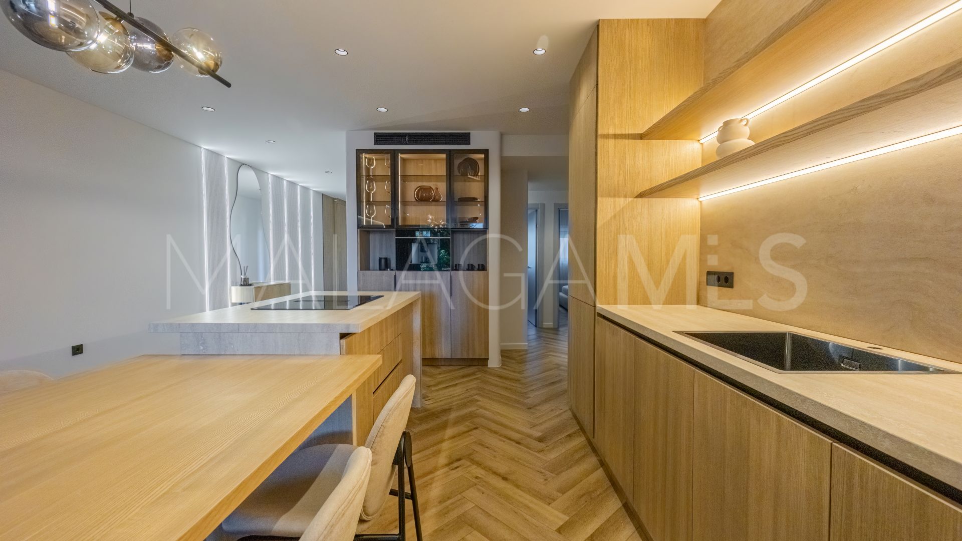 Markplanslägenhet for sale in Magna Marbella