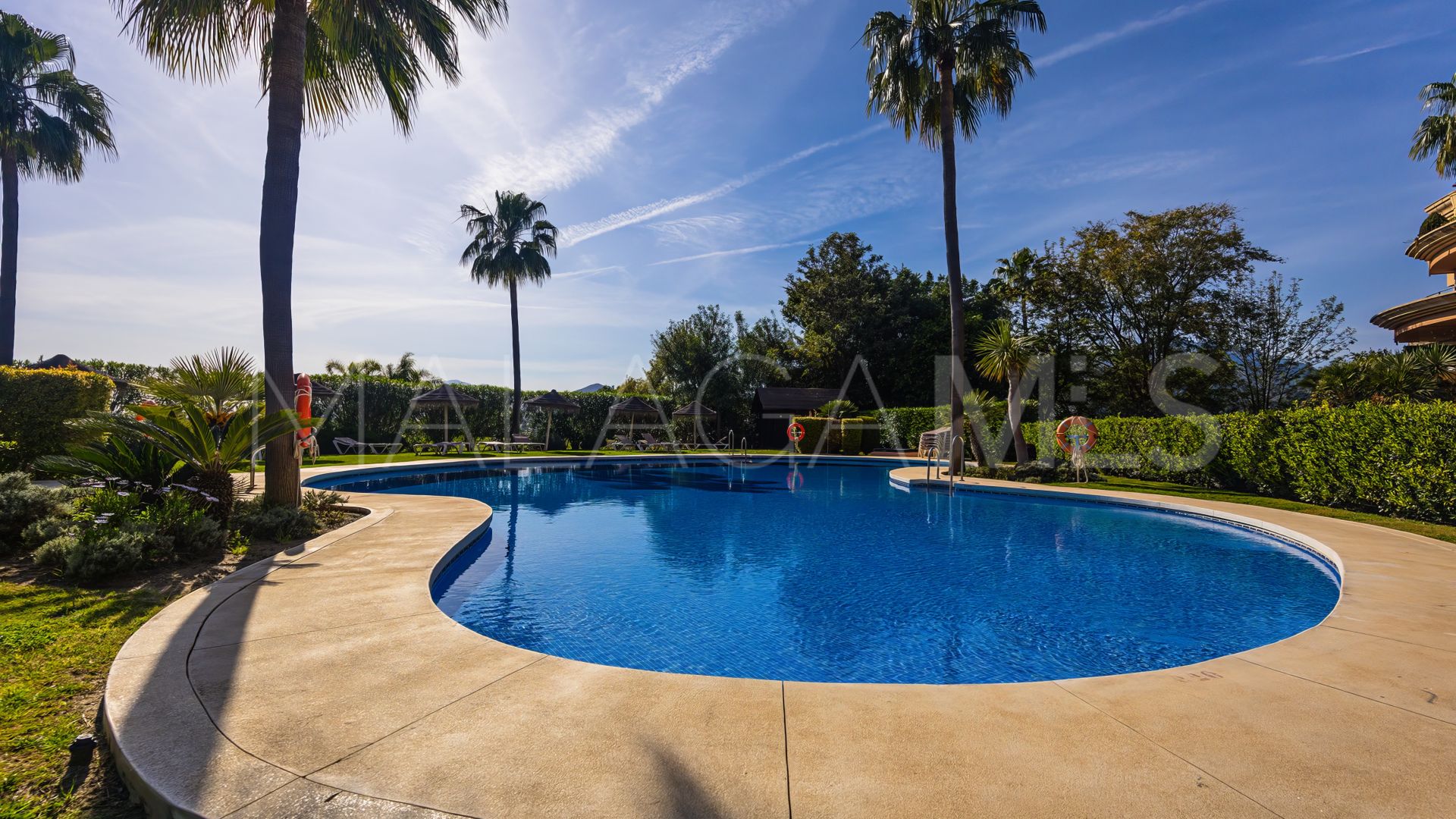 Markplanslägenhet for sale in Magna Marbella
