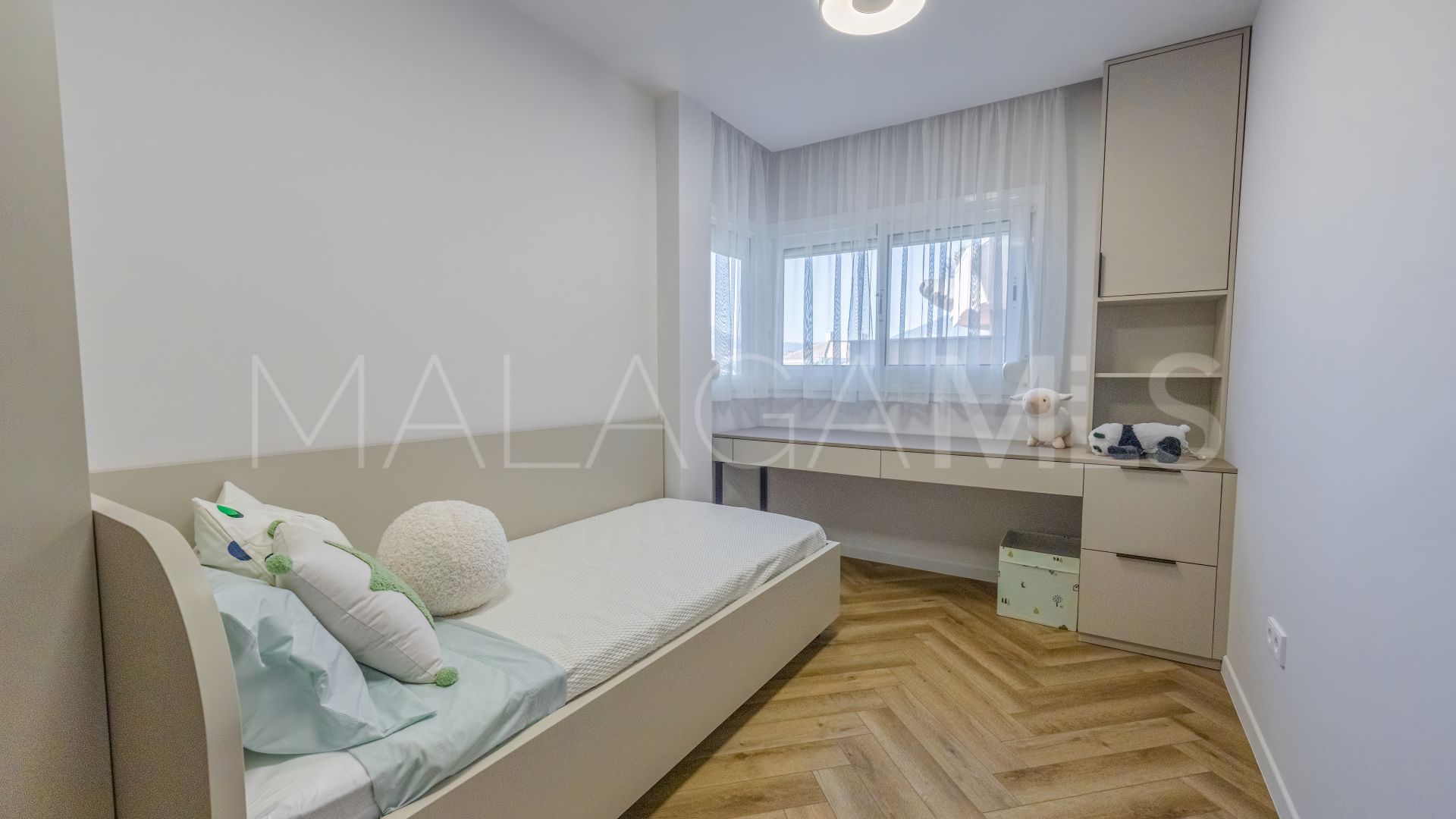 Markplanslägenhet for sale in Magna Marbella