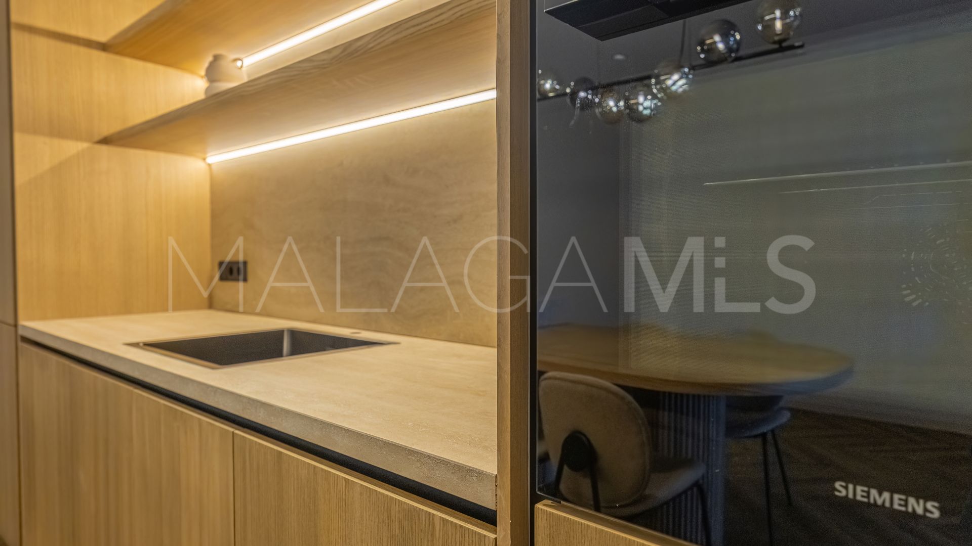 Markplanslägenhet for sale in Magna Marbella