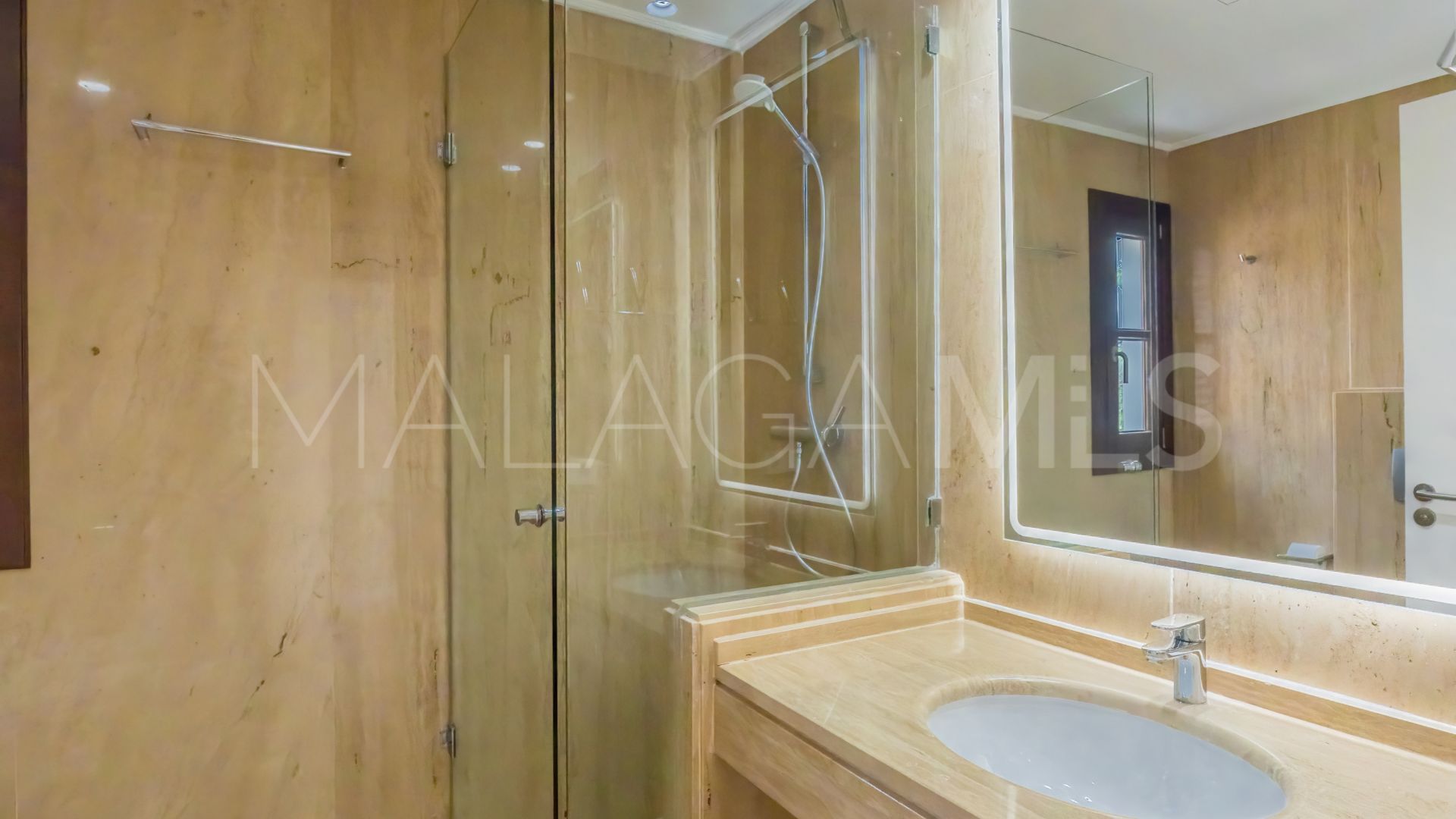 Villa for sale in La Capellania