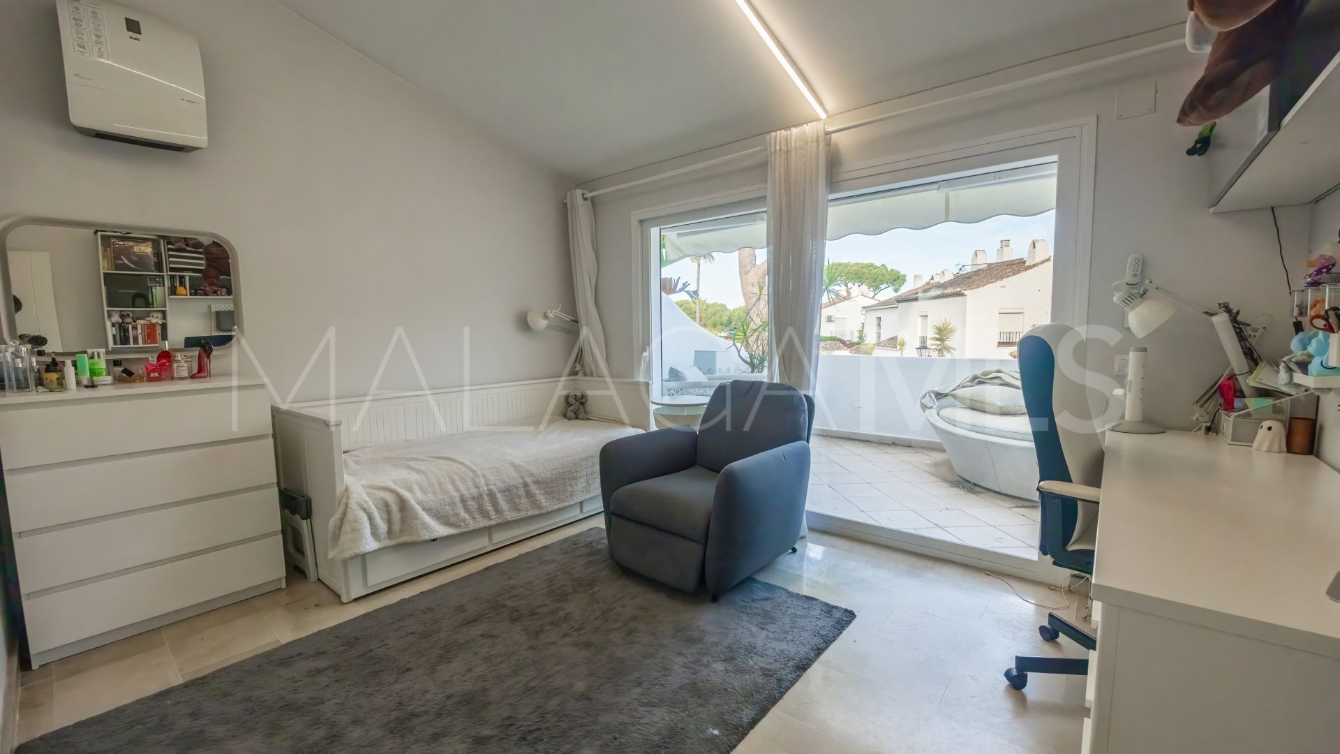 Chalet for sale in Paraiso Barronal