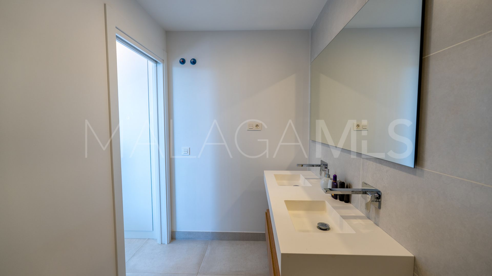 Adosado de 4 bedrooms a la venta in El Chaparral