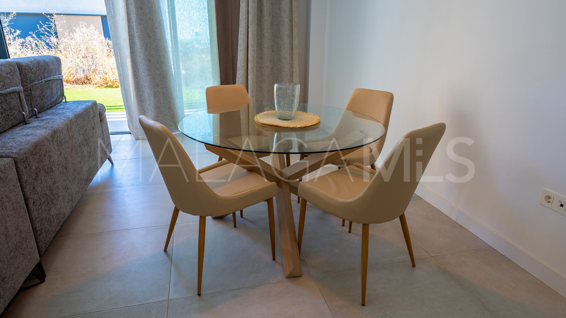 Adosado de 4 bedrooms a la venta in El Chaparral