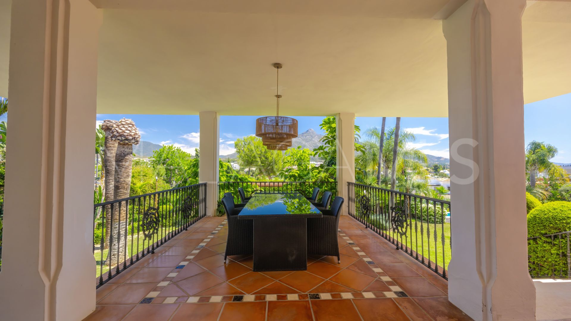 Buy Las Brisas villa