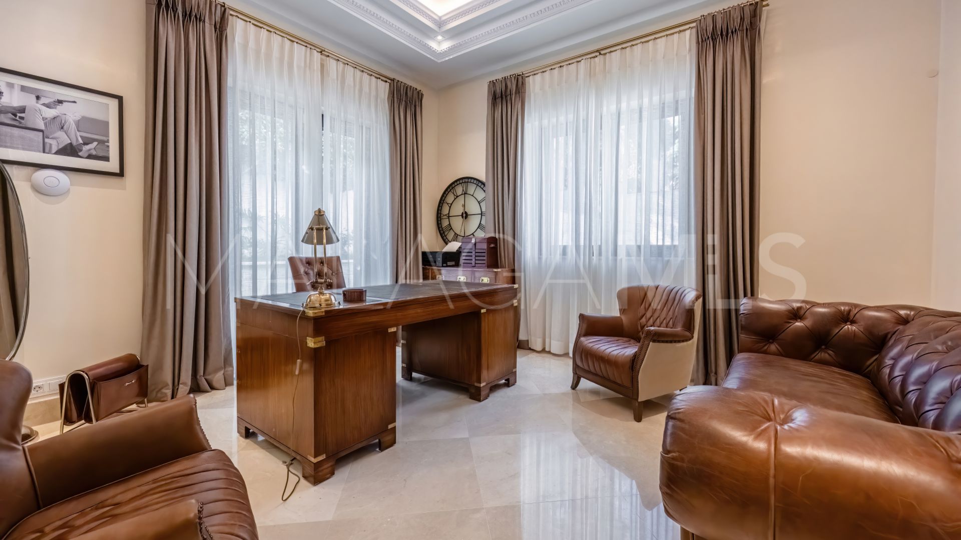 Villa for sale in Sierra Blanca