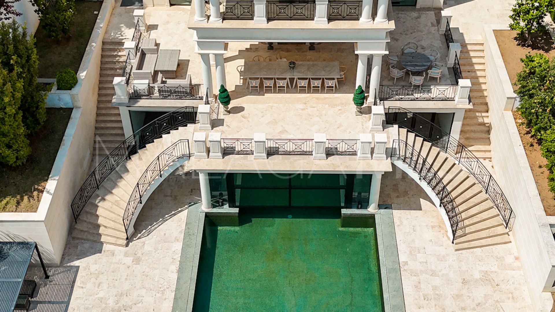 Villa for sale in Sierra Blanca