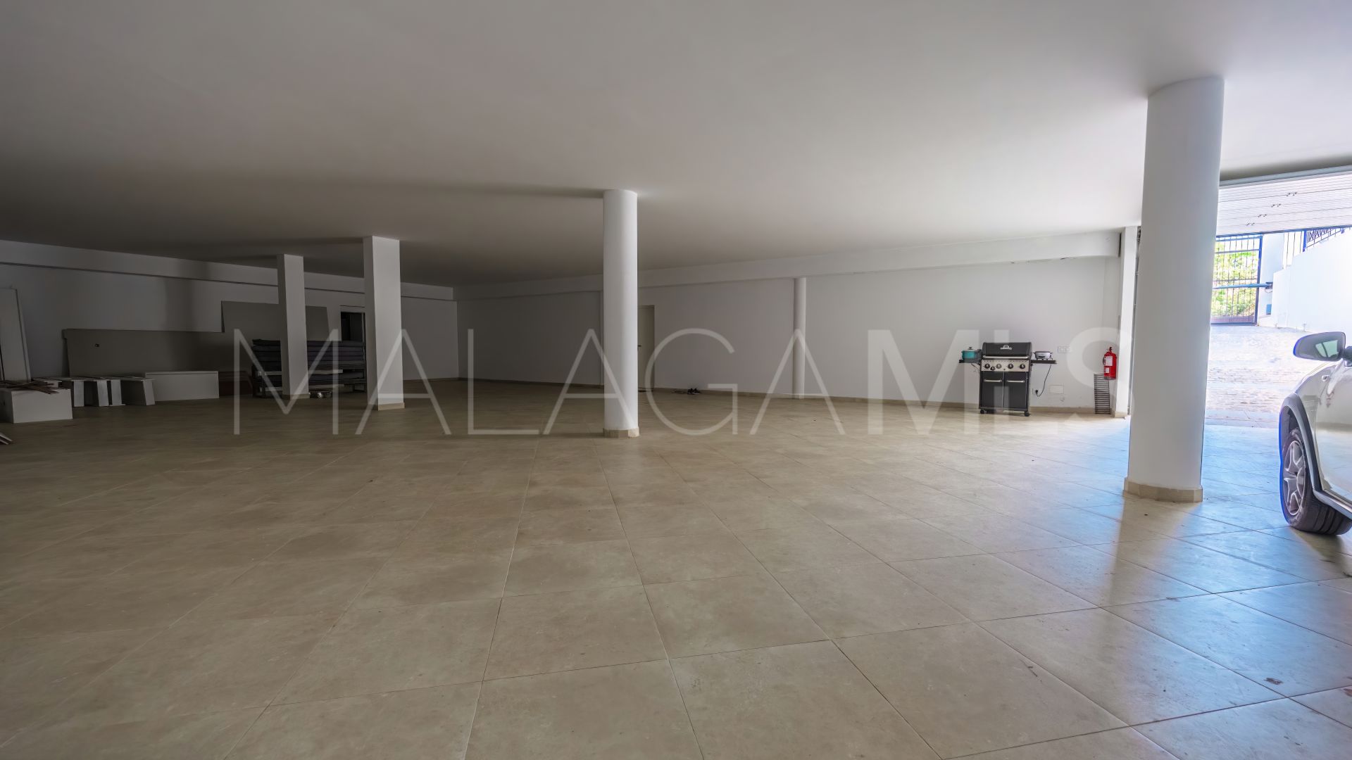 Villa for sale in Sierra Blanca