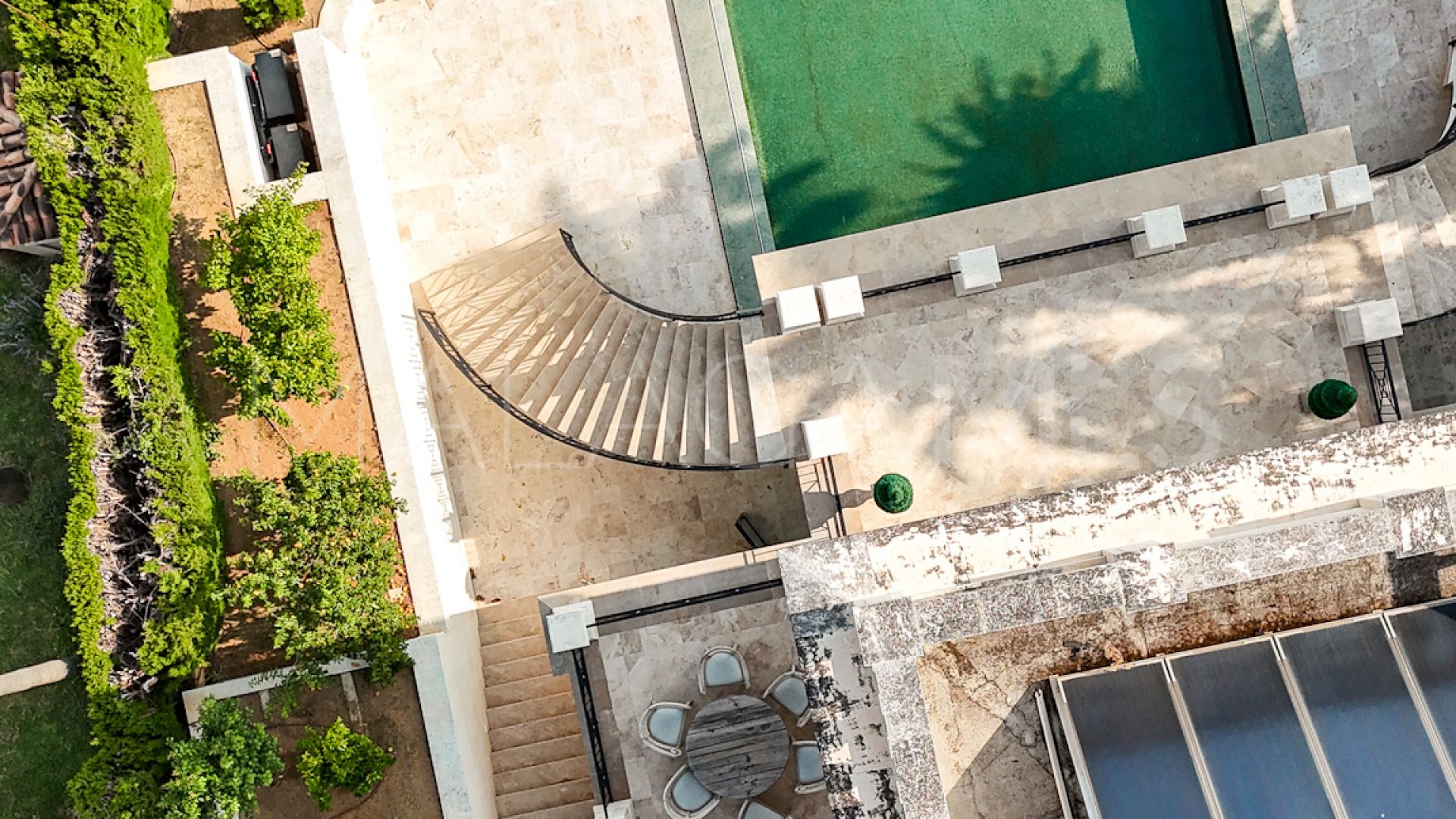 Villa for sale in Sierra Blanca