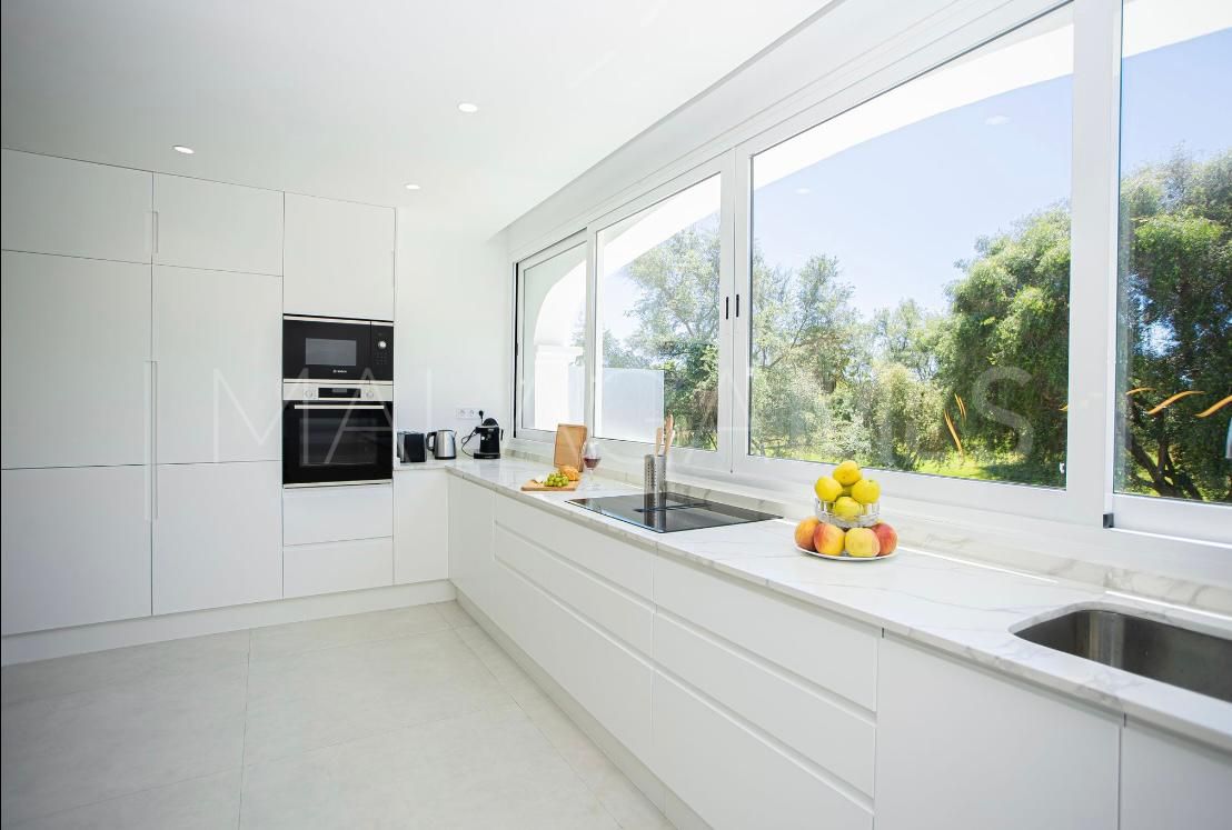 Town house with 4 bedrooms for sale in Aloha