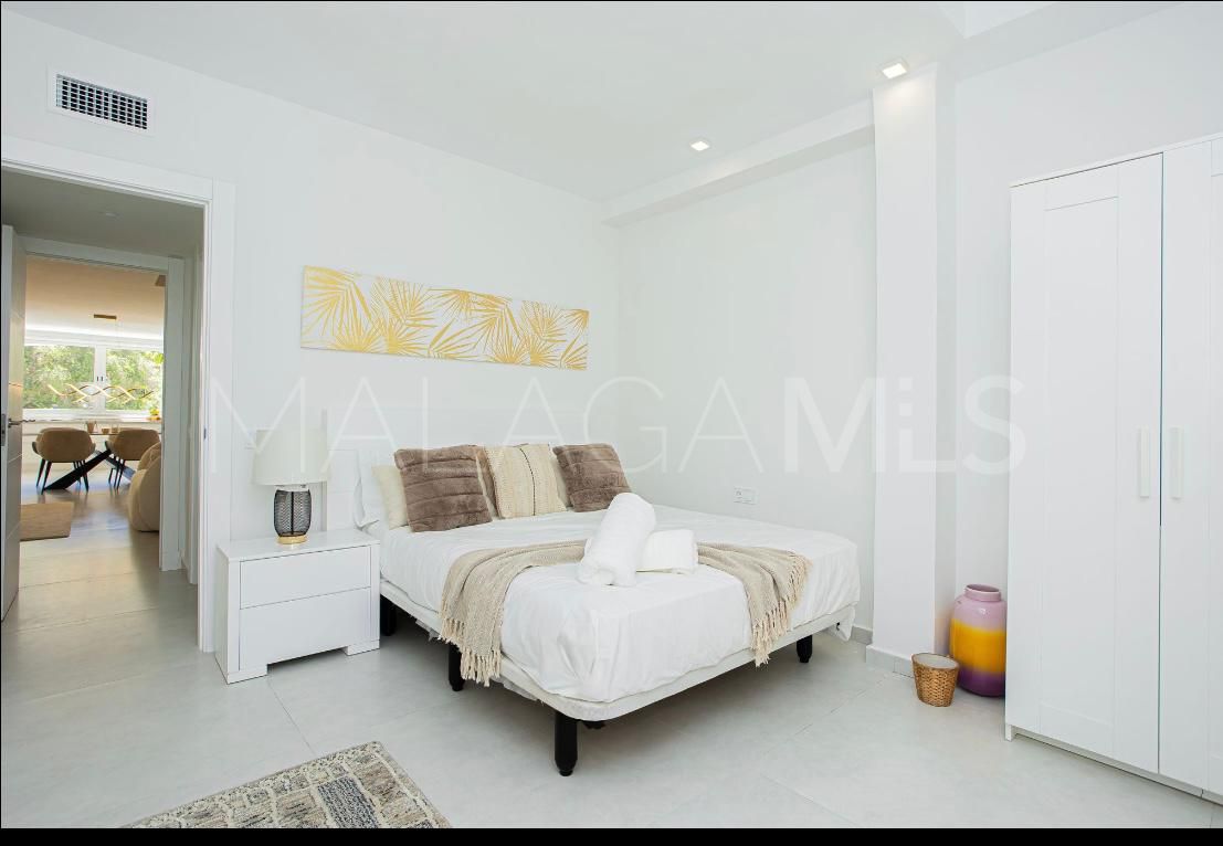Town house with 4 bedrooms for sale in Aloha