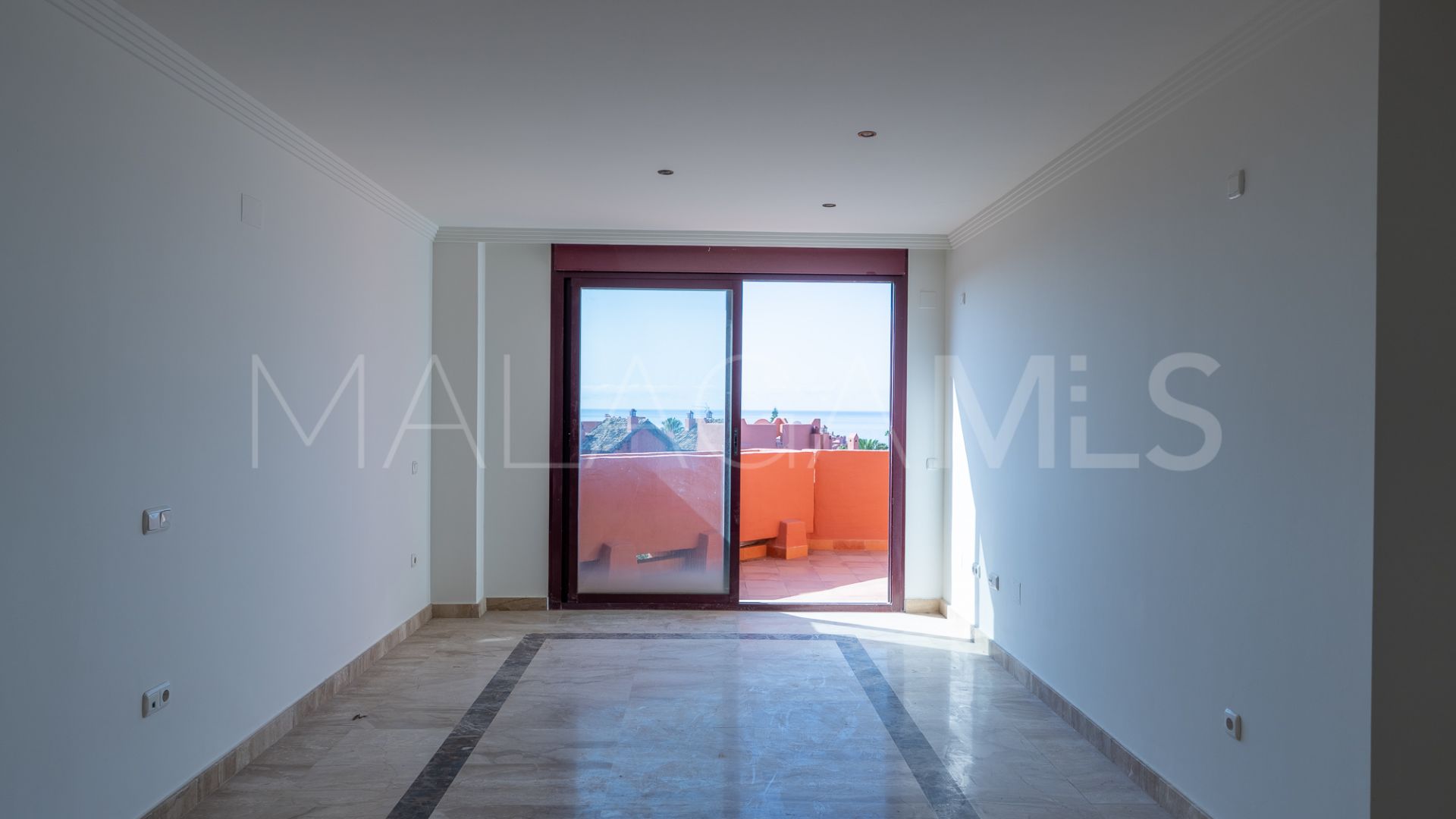 Duplex penthouse for sale in Las Nayades