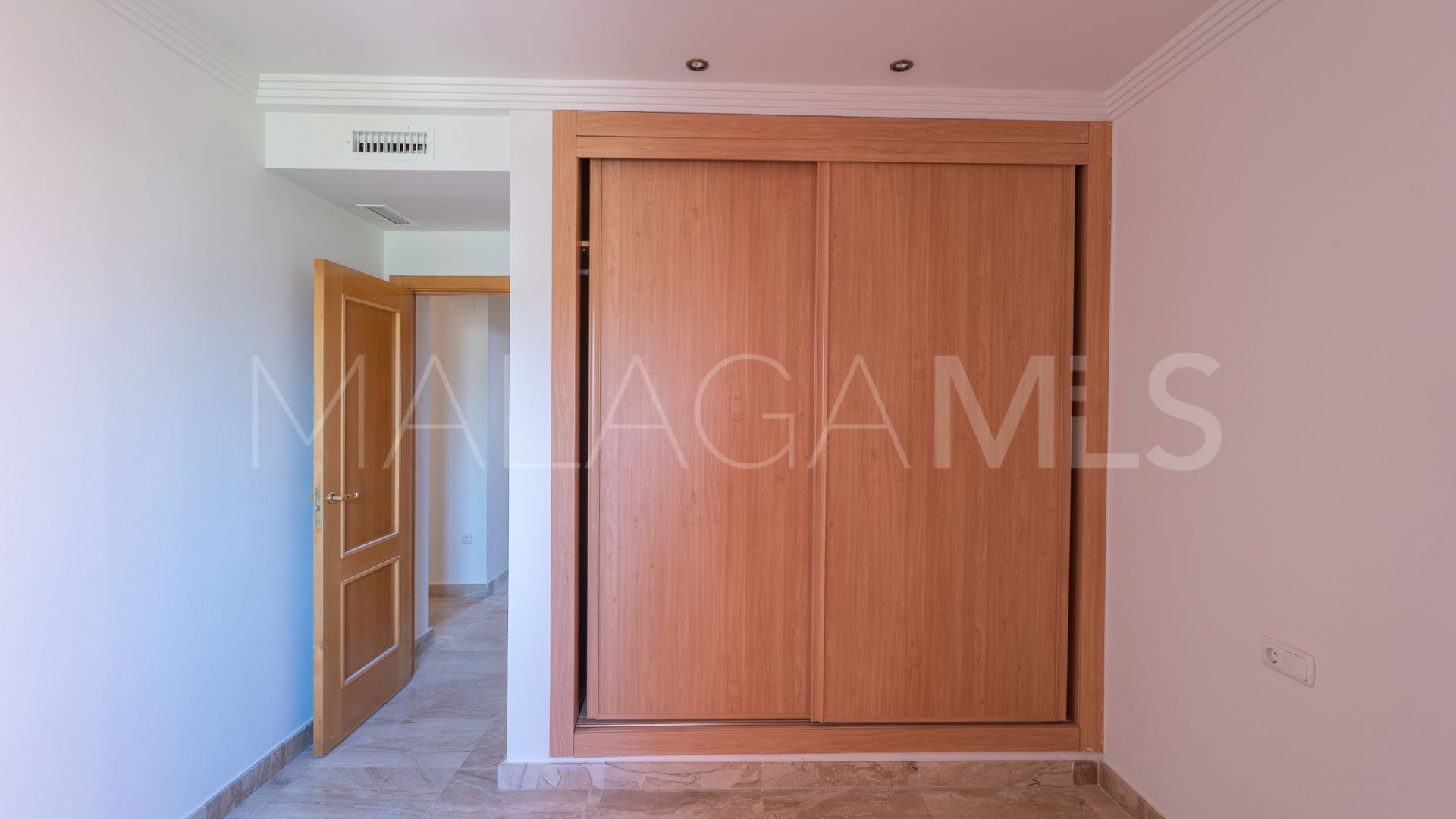 Duplex penthouse for sale in Las Nayades
