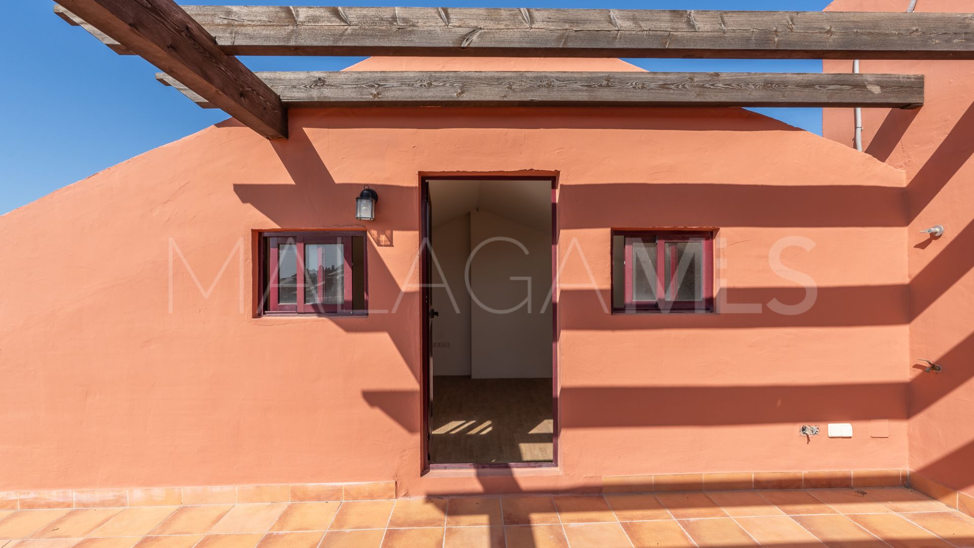 Duplex penthouse for sale in Las Nayades